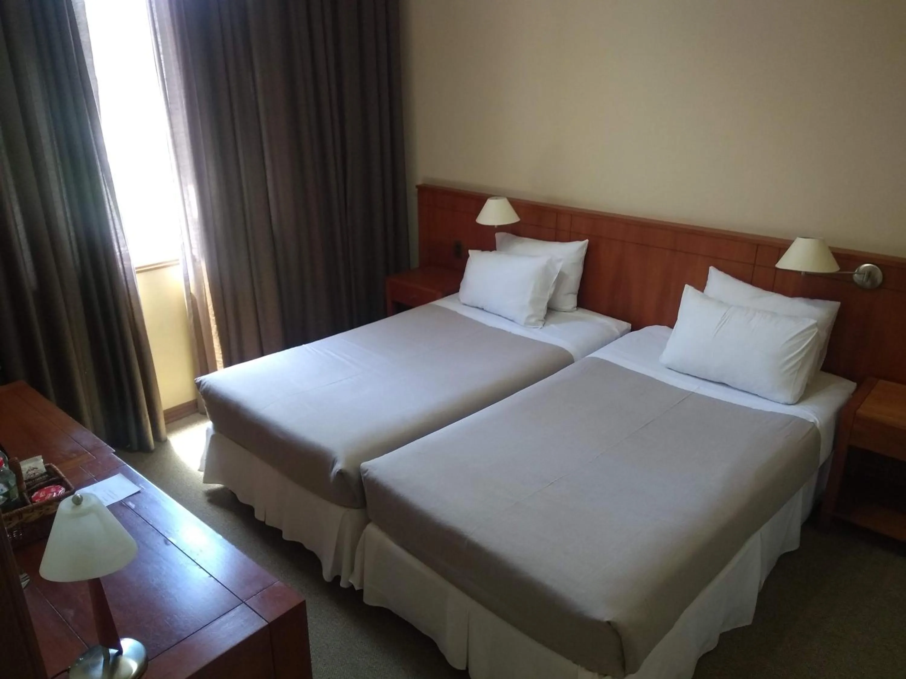 Twin Room in Gran Hotel Isabel Riquelme