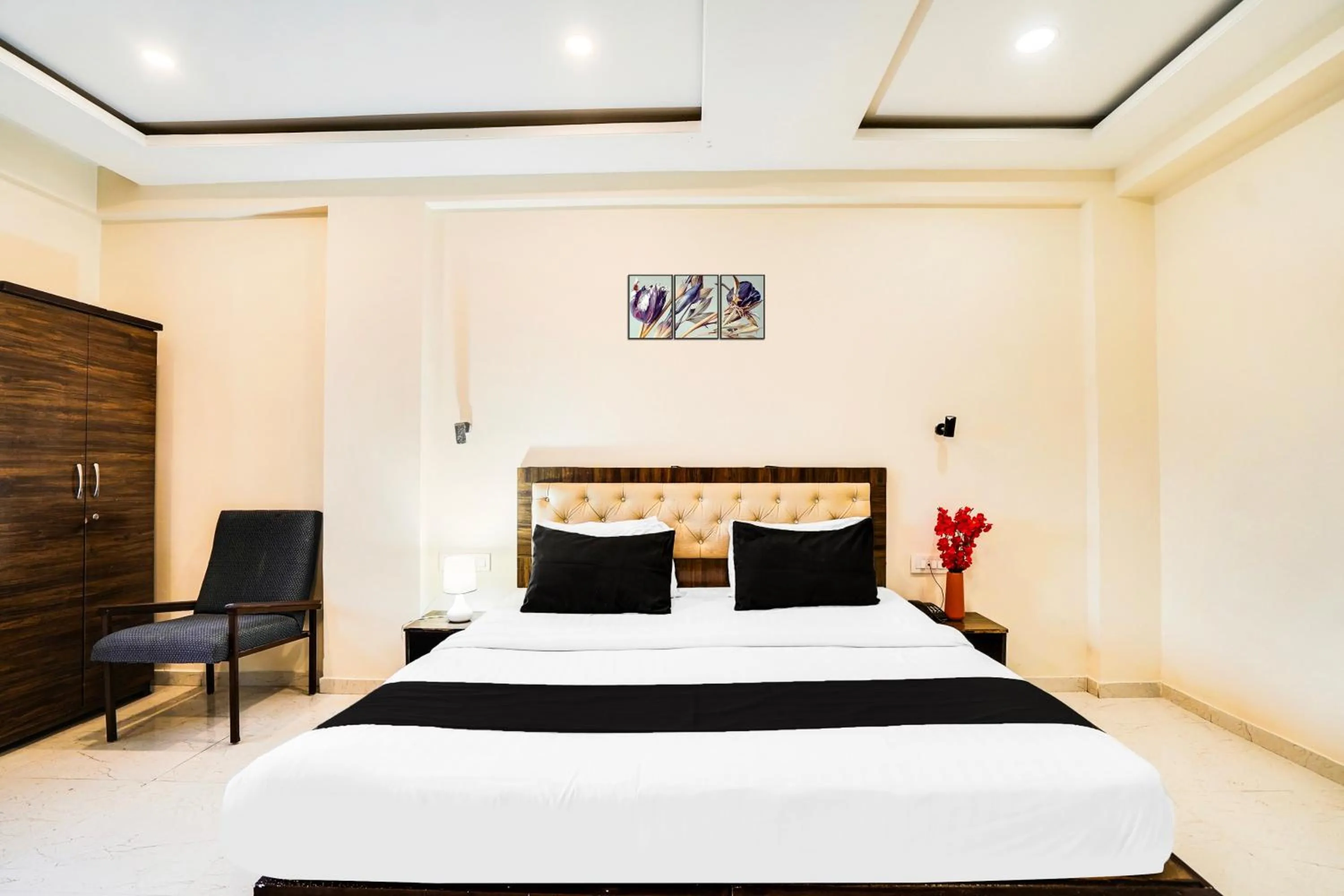 Bedroom, Bed in Super Hotel O Hingna Road Wanadongri