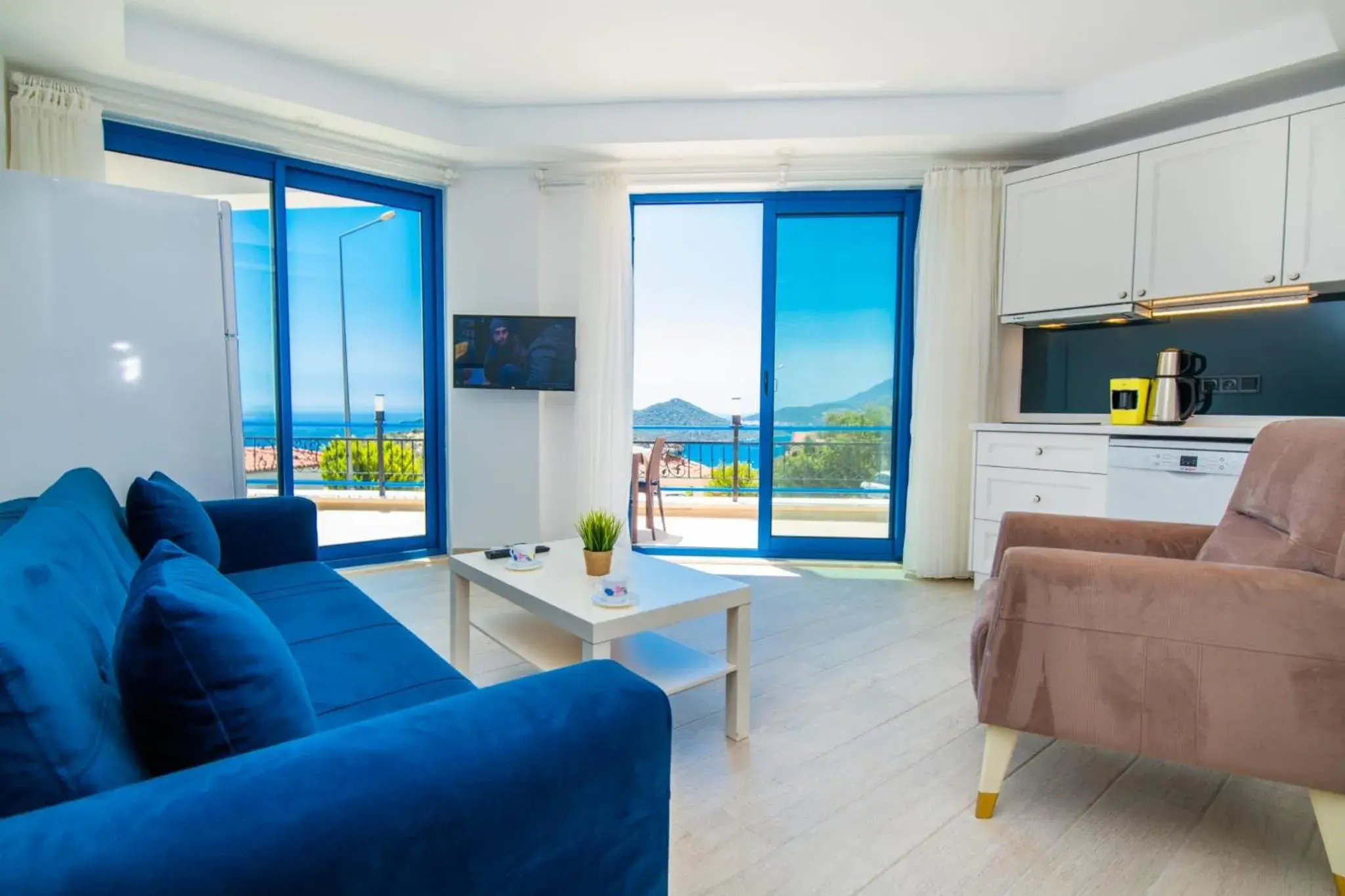 Apartment with Sea View in Carpediem Apart Apartment with Sea View in Carpediem Apart