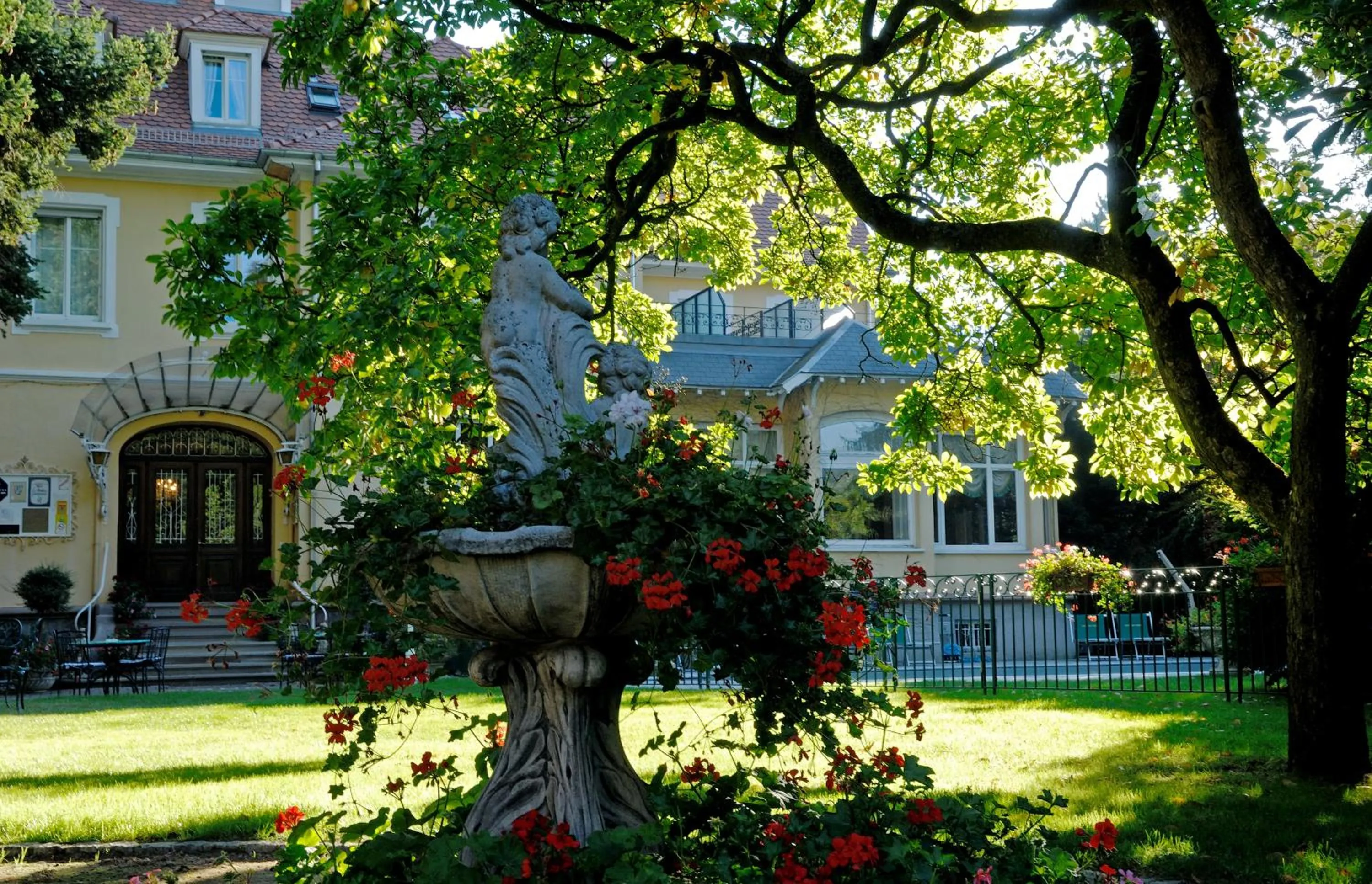Garden in Hotel Restaurant Du Parc