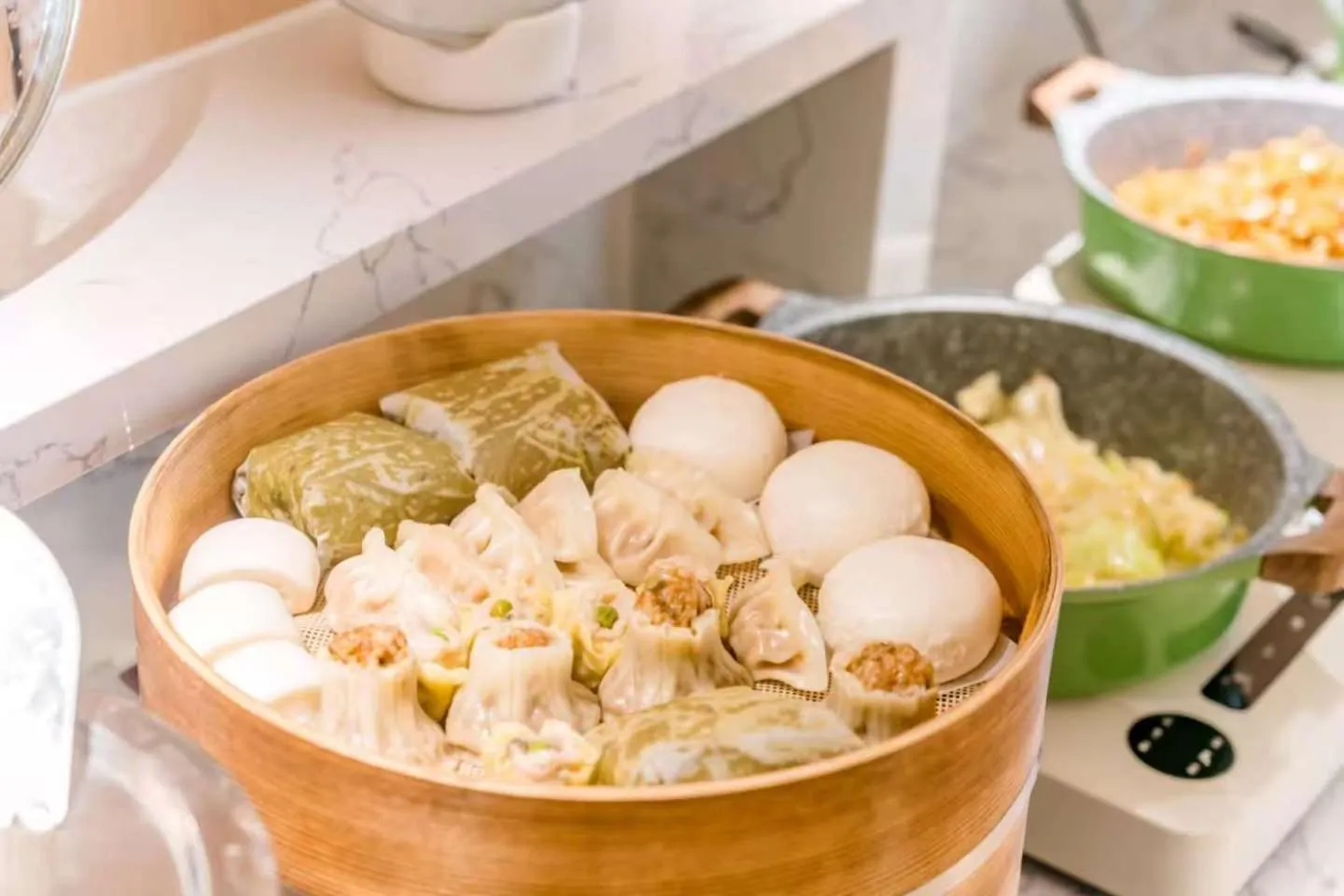 Restaurant/places to eat in WAIFIDEN Guangzhou Grand View Golden Palace Apartment