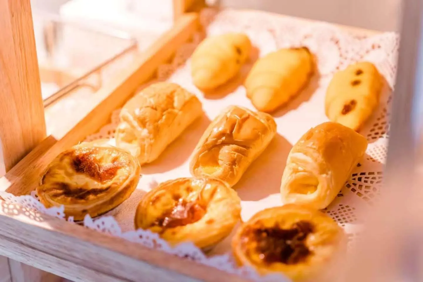 Restaurant/places to eat in WAIFIDEN Guangzhou Grand View Golden Palace Apartment