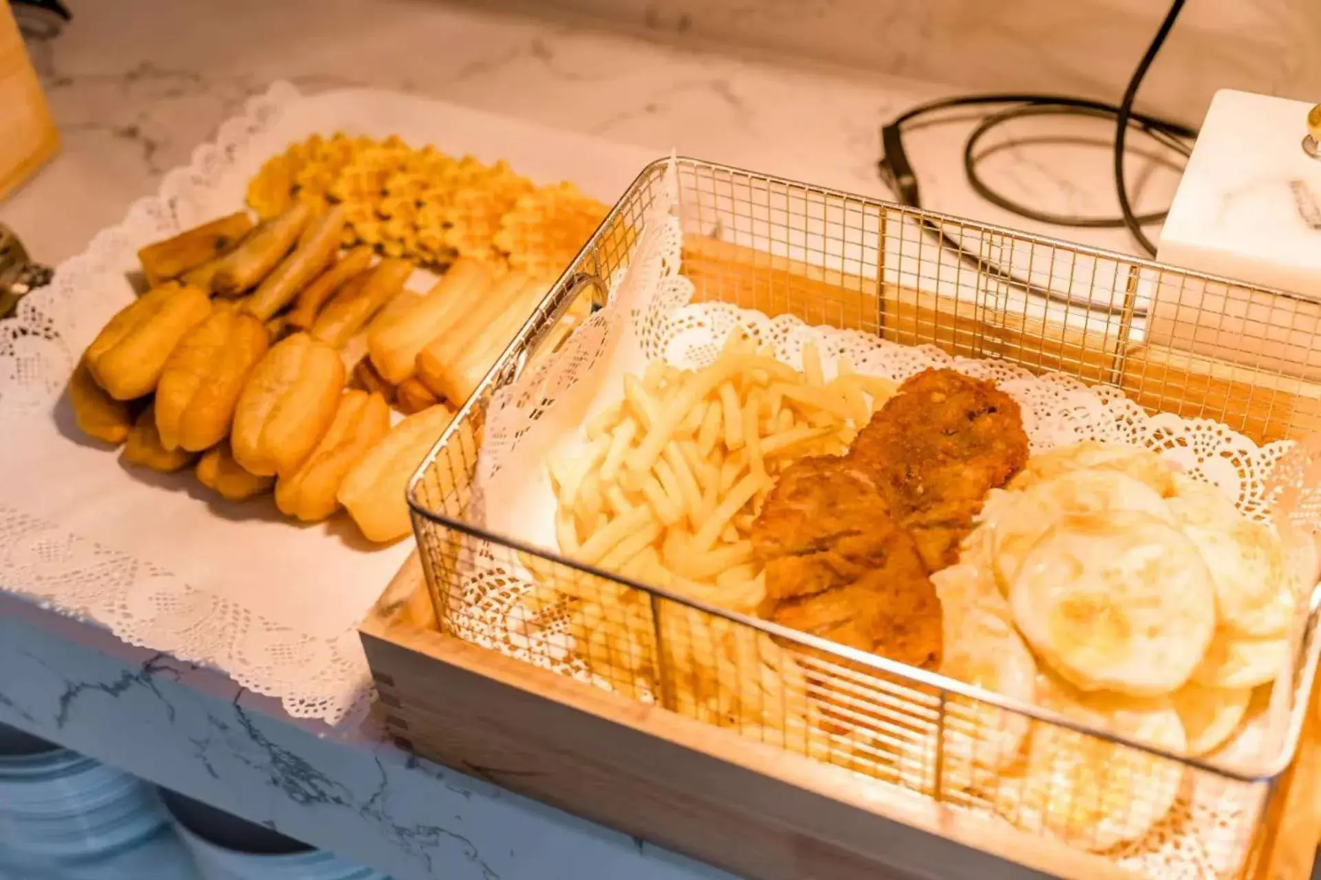 Restaurant/places to eat in WAIFIDEN Guangzhou Grand View Golden Palace Apartment Restaurant/places to eat in WAIFIDEN Guangzhou Grand View Golden Palace Apartment