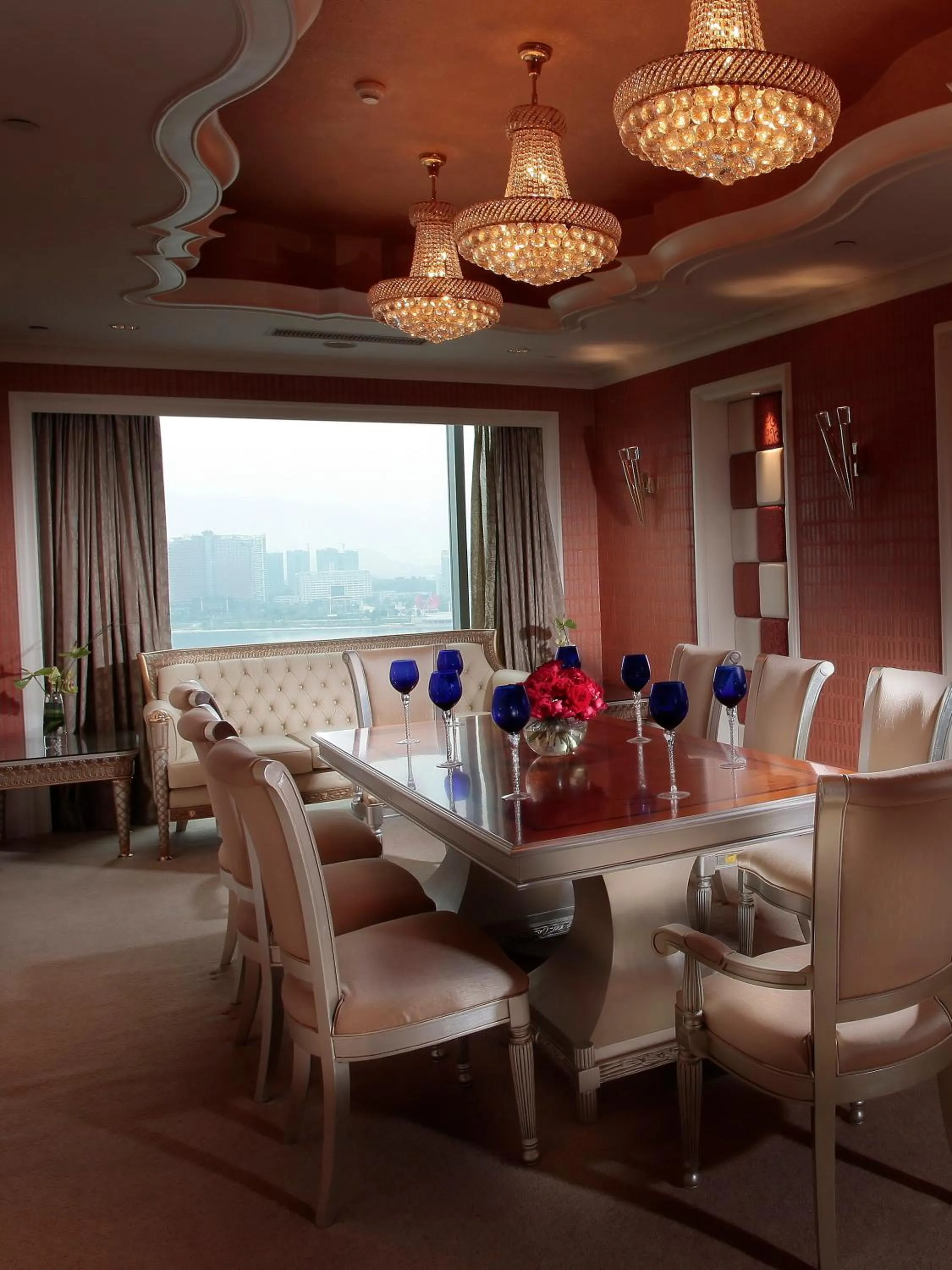 Restaurant/places to eat in KB Hotel Qingyuan