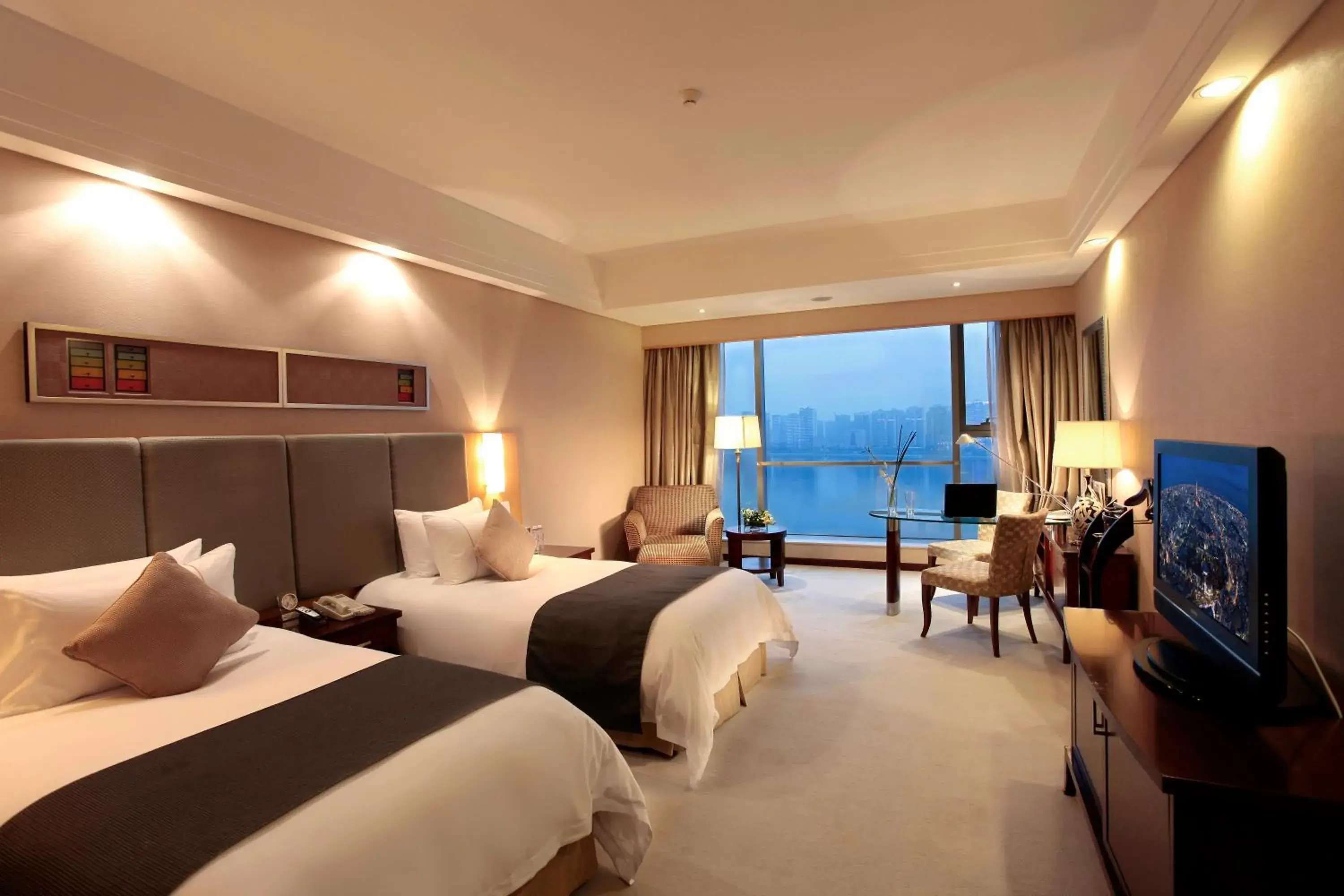 Superior Twin Room with River View in KB Hotel Qingyuan Superior Twin Room with River View in KB Hotel Qingyuan