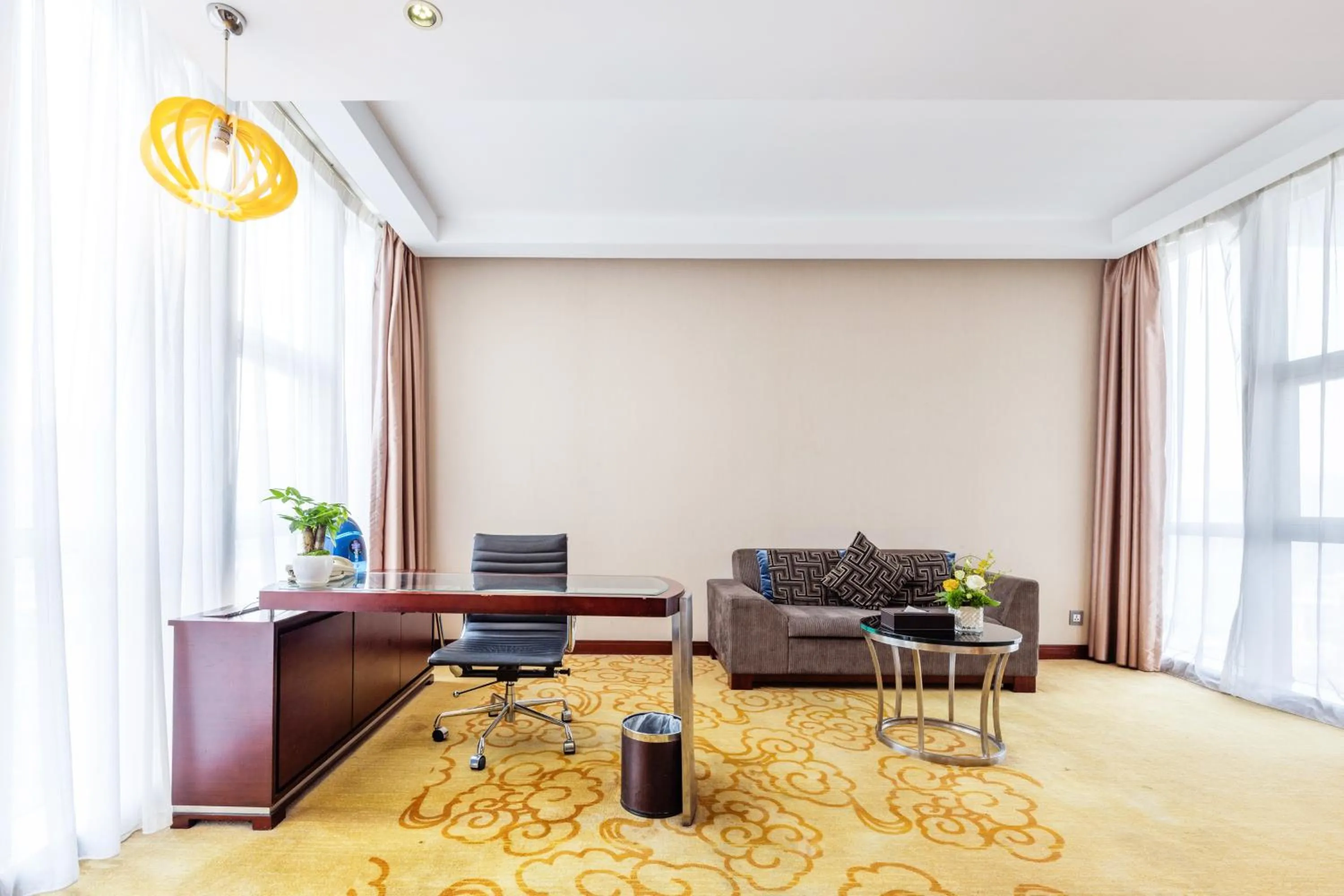 Shenzhen Avant-Garde Hotel