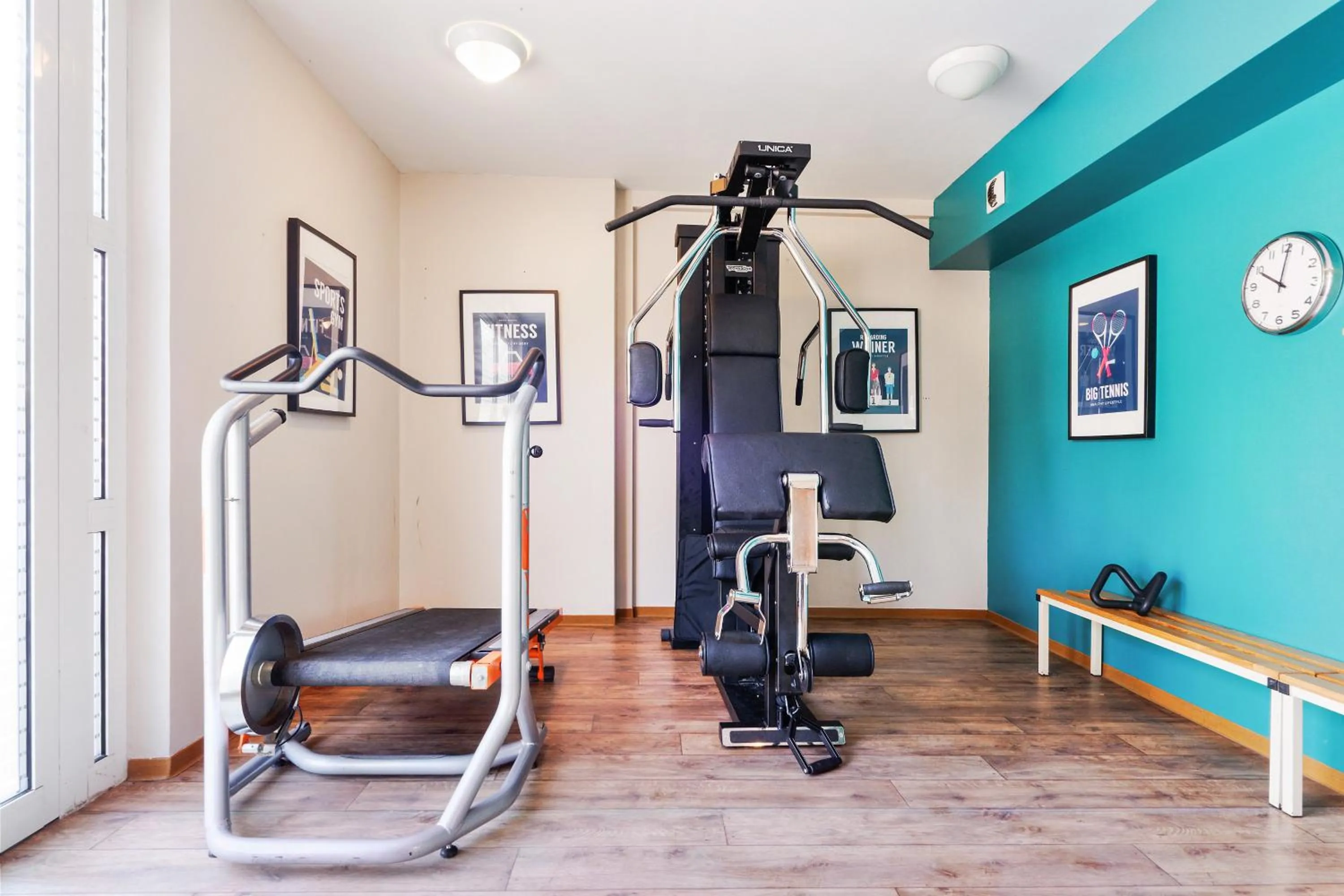 Fitness centre/facilities in Comfort Aparthotel Six-Fours