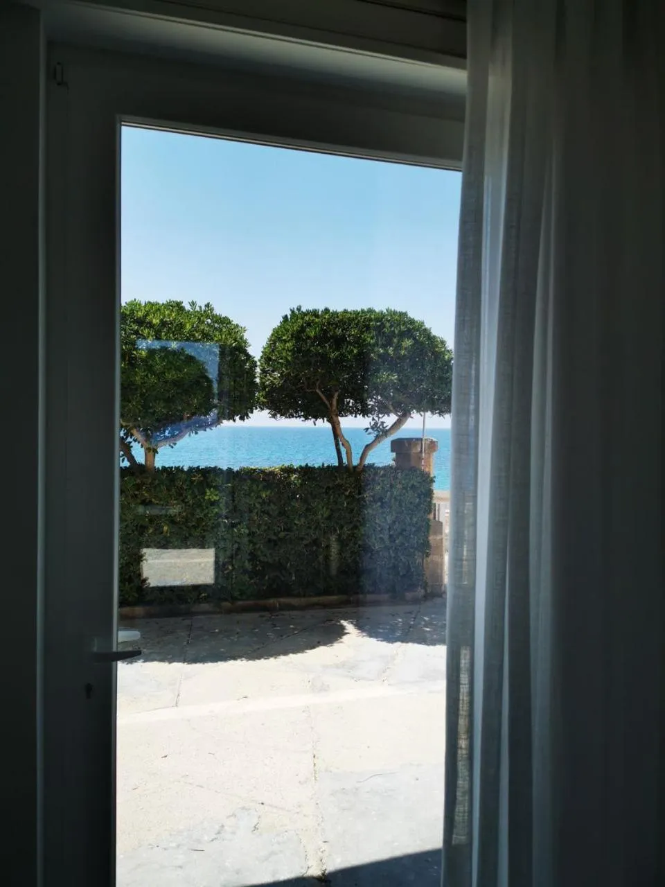 Natural landscape in Sunset Bay