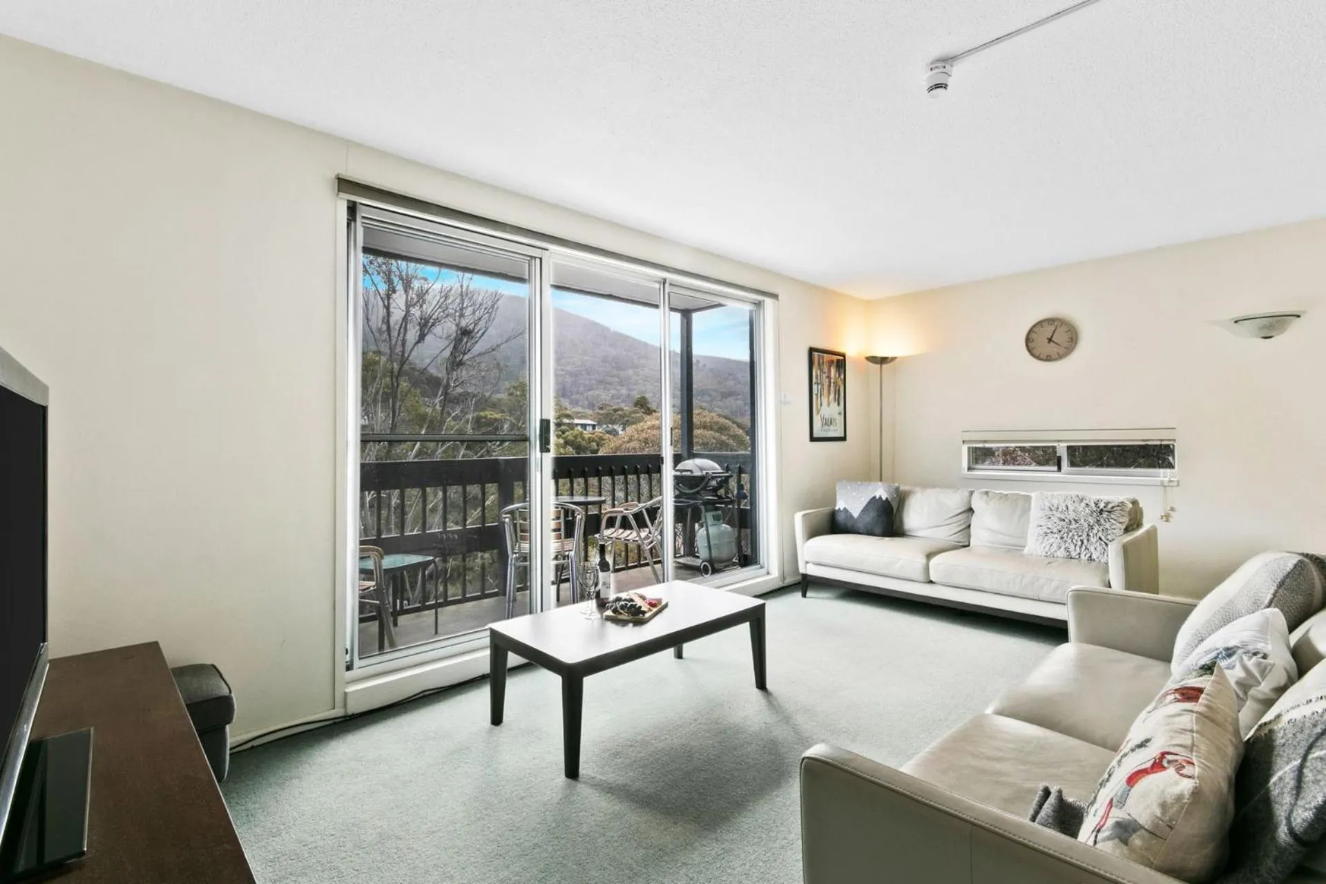 View (from property/room) in Bobuck 3B