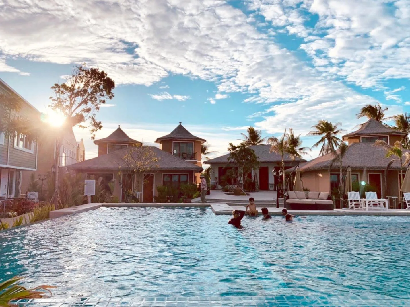 Property building in Seaman Resort