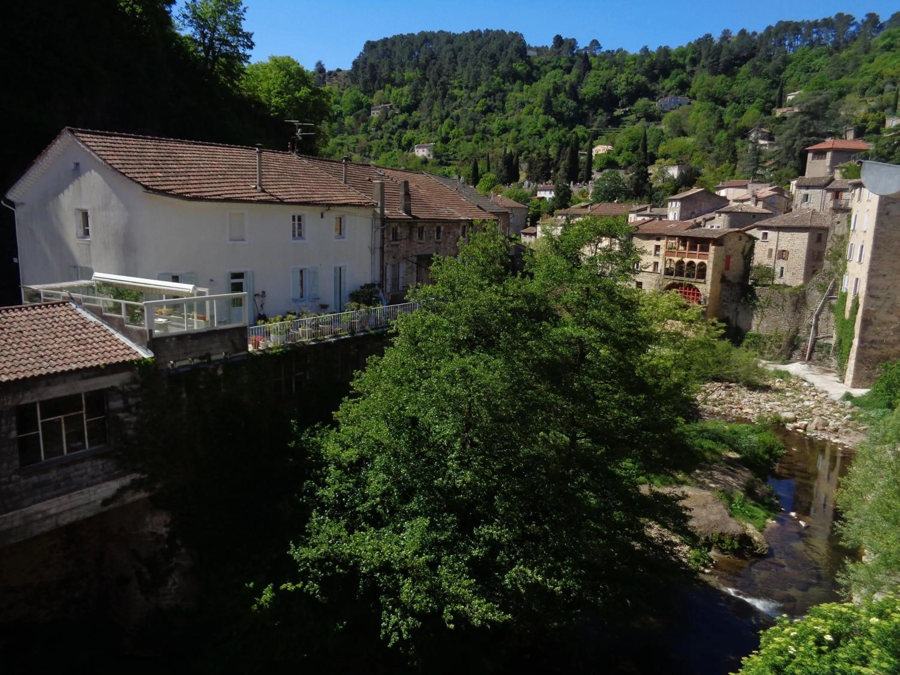 River view in Les chambres Anglaises