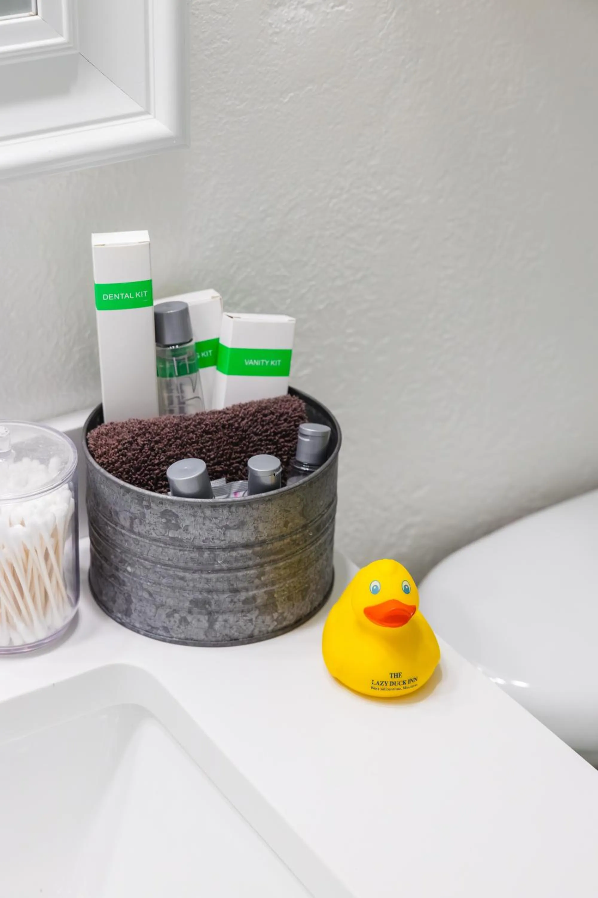 Decorative detail in Lazy Duck Inn