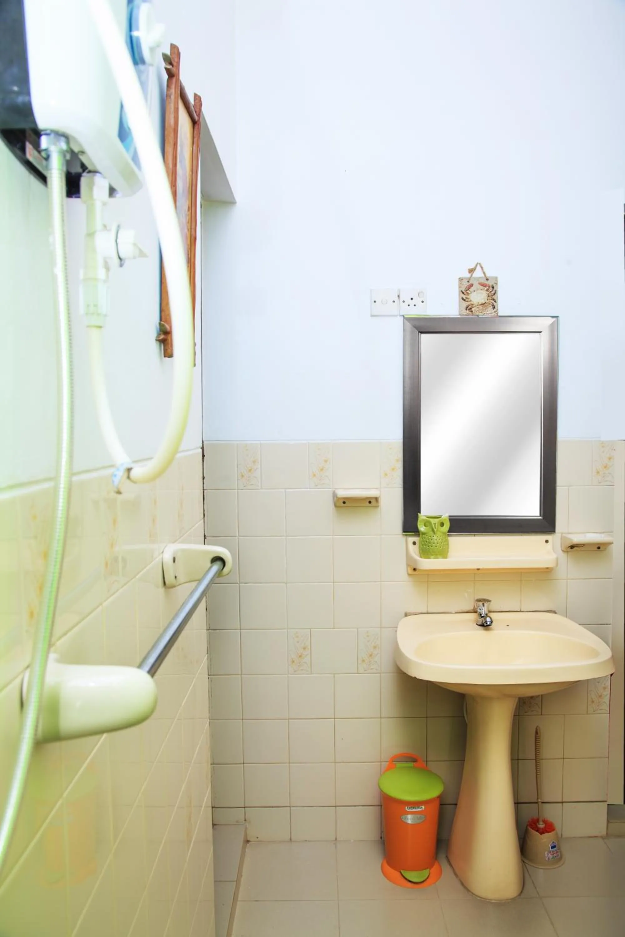 Bathroom in Breeze of Paradise