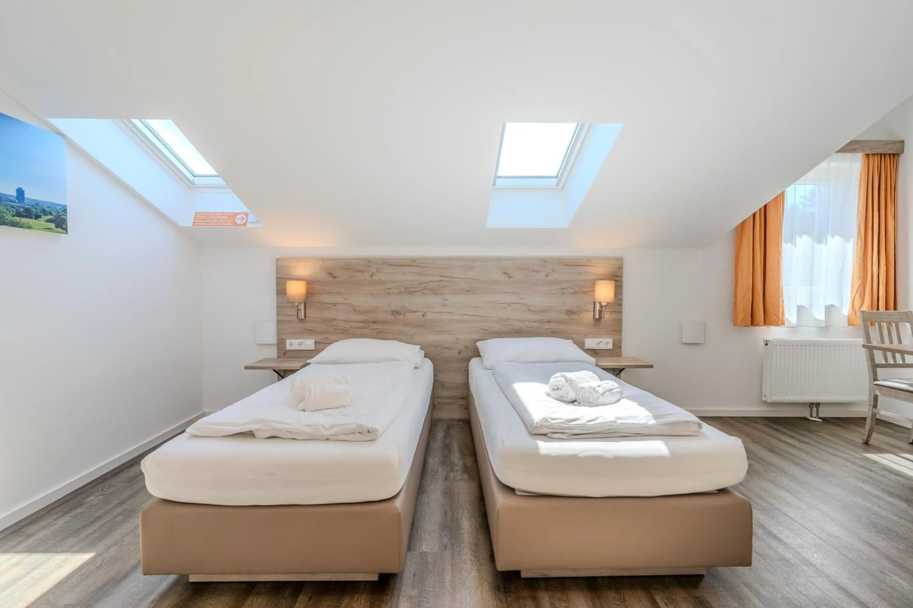 Bed in Aparthotel Oberfeld West München, Selbstversorgerhotel