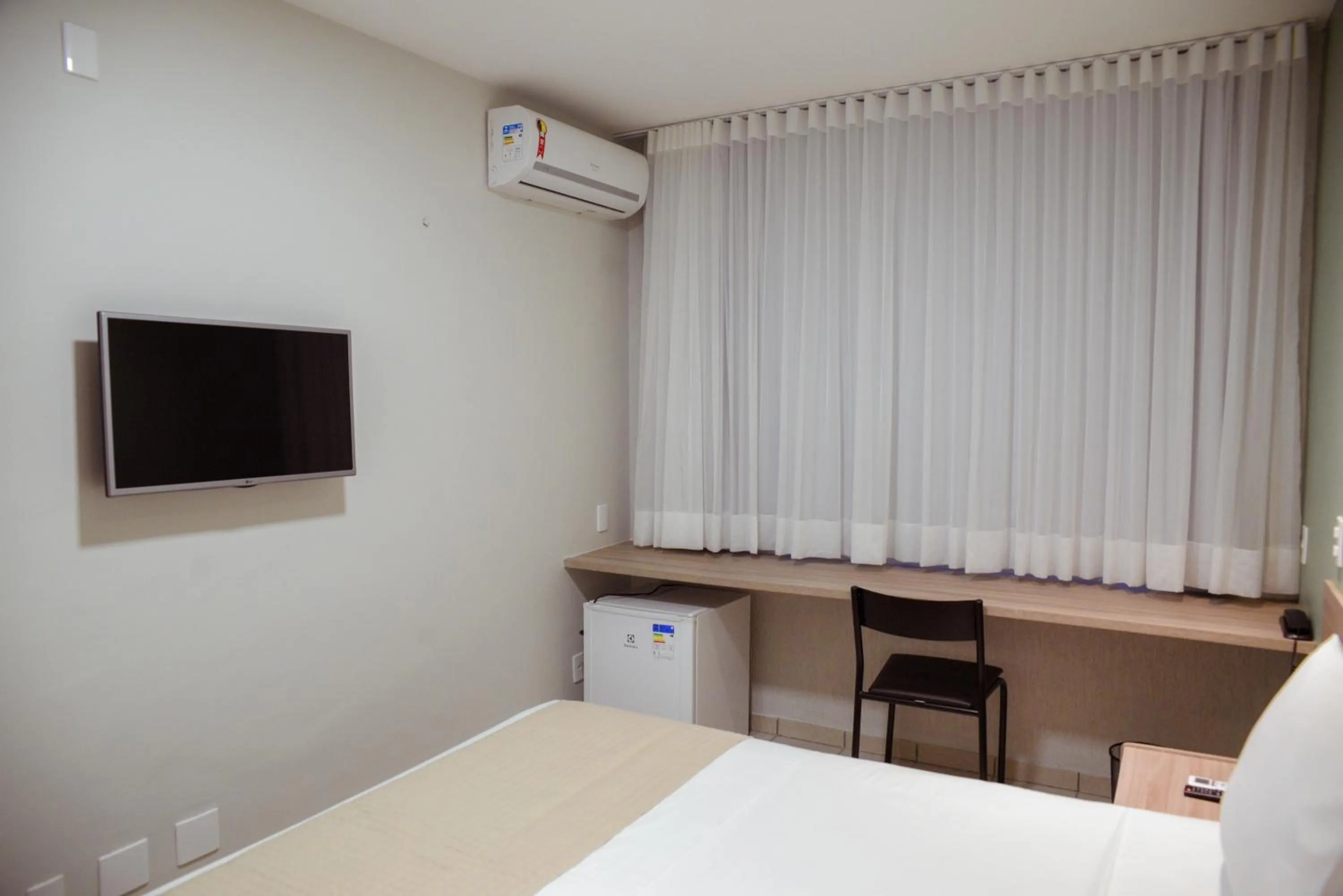 Bed in Hotel Vila Leste