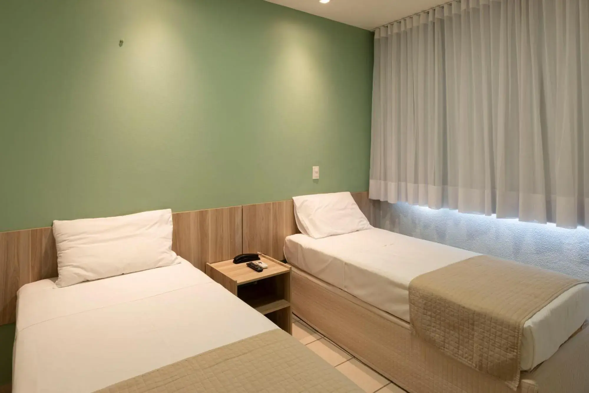 Large Twin Room in Hotel Vila Leste Large Twin Room in Hotel Vila Leste