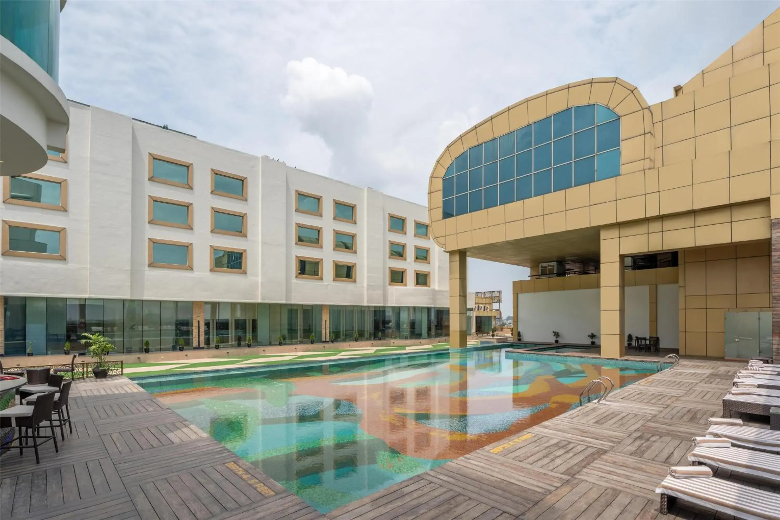 Pool view in Radisson Blu Hotel MBD Ludhiana Pool view in Radisson Blu Hotel MBD Ludhiana