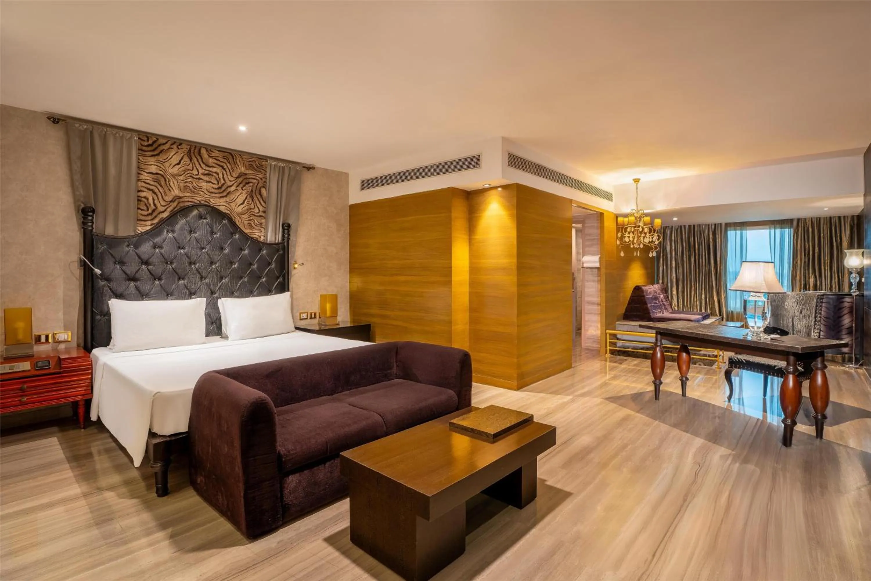 Photo of the whole room, Bed in Radisson Blu Hotel MBD Ludhiana