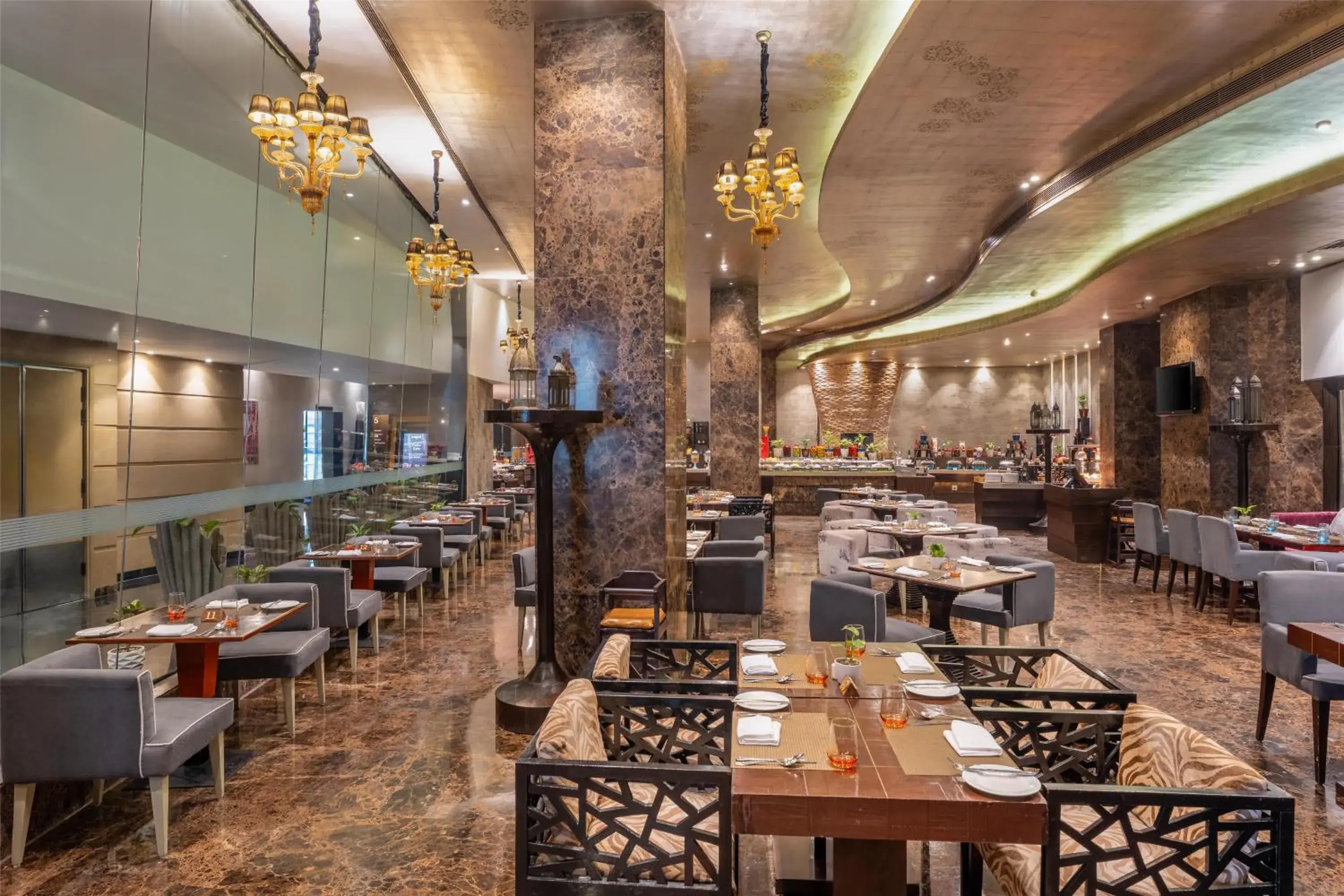 Restaurant/places to eat in Radisson Blu Hotel MBD Ludhiana Restaurant/places to eat in Radisson Blu Hotel MBD Ludhiana