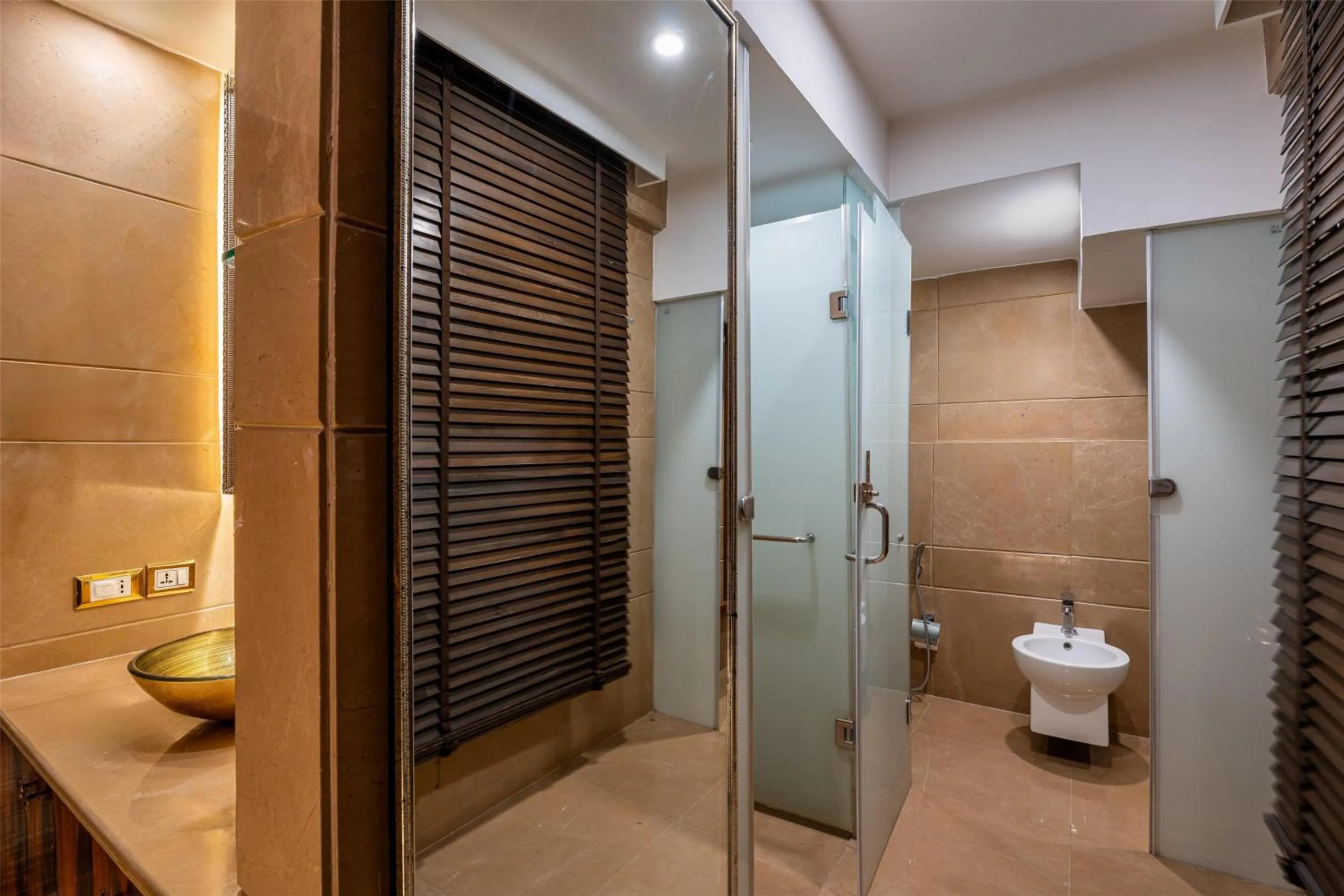 Bathroom in Radisson Blu Hotel MBD Ludhiana