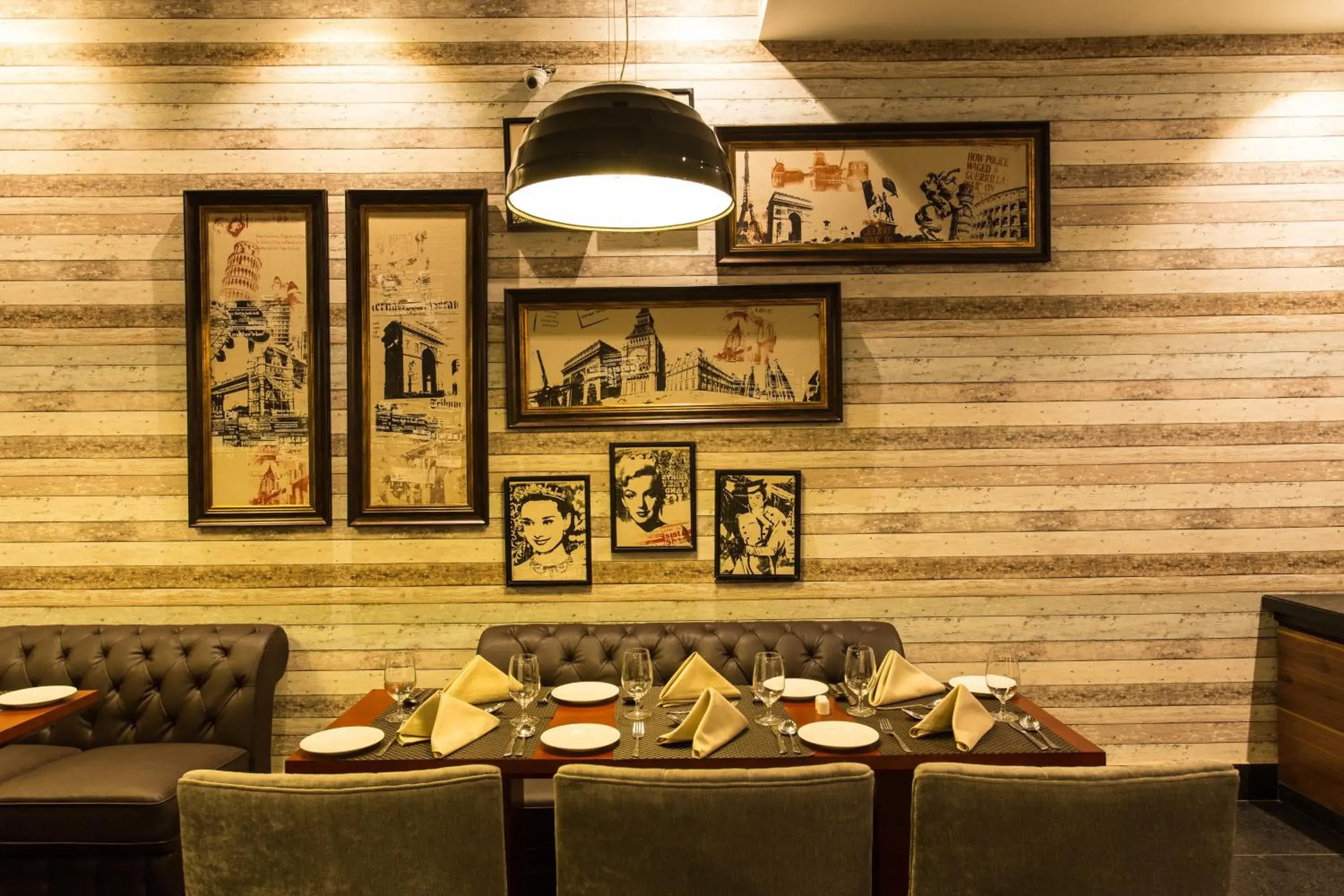 Restaurant/places to eat in Vesta Bikaner Palace Restaurant/places to eat in Vesta Bikaner Palace