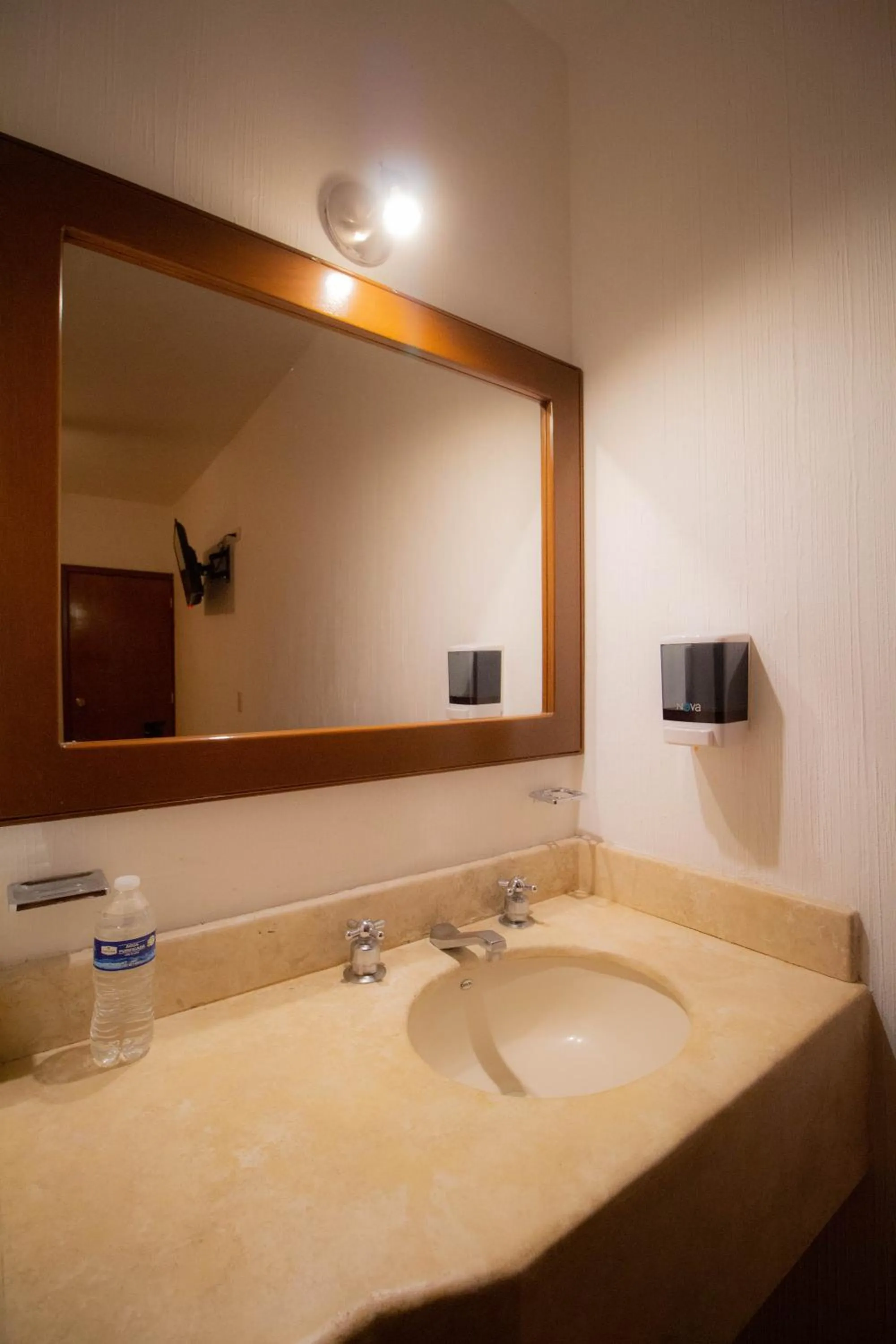 Bathroom in Hotel Degollado