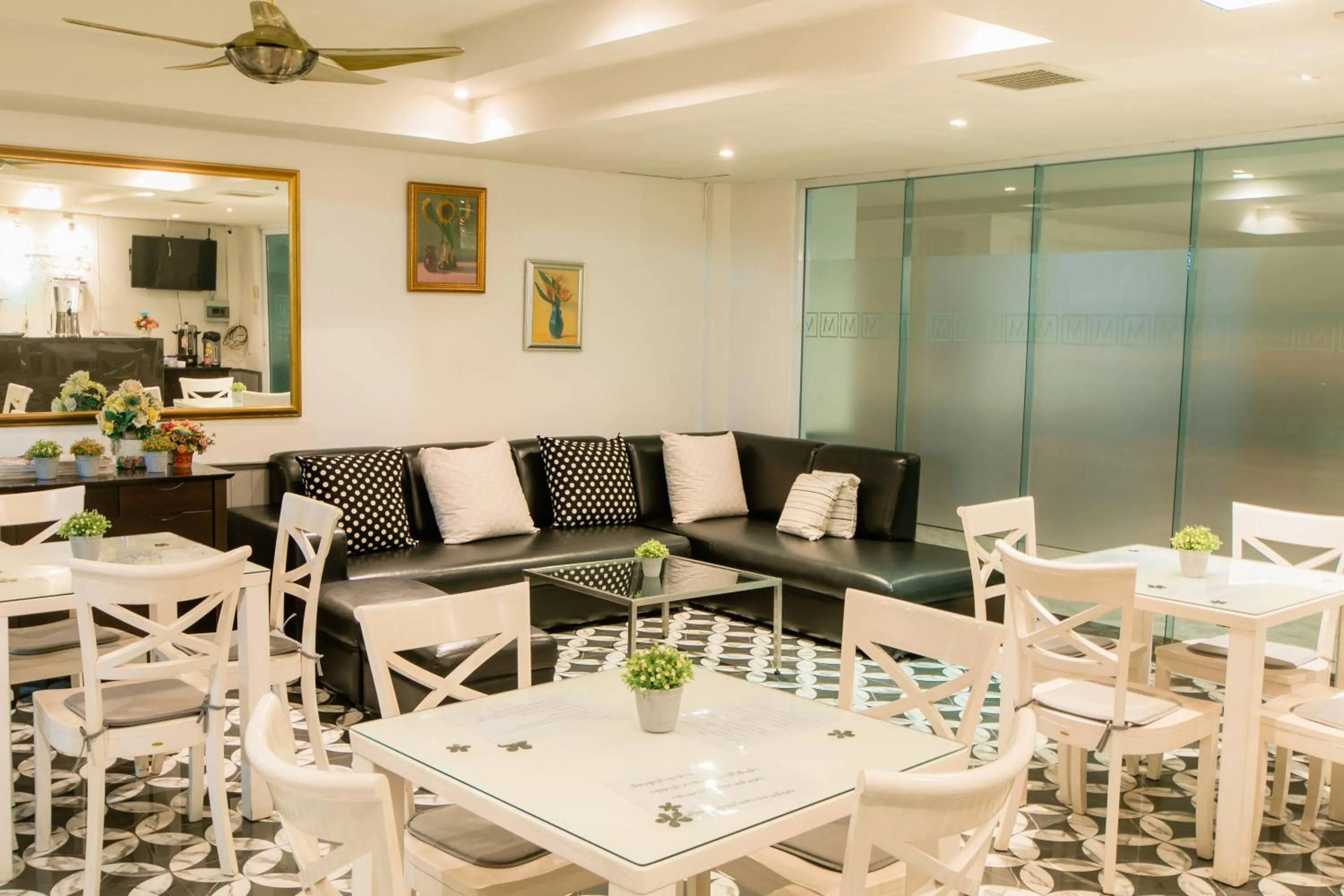 Dining area in The Mercy Hotel