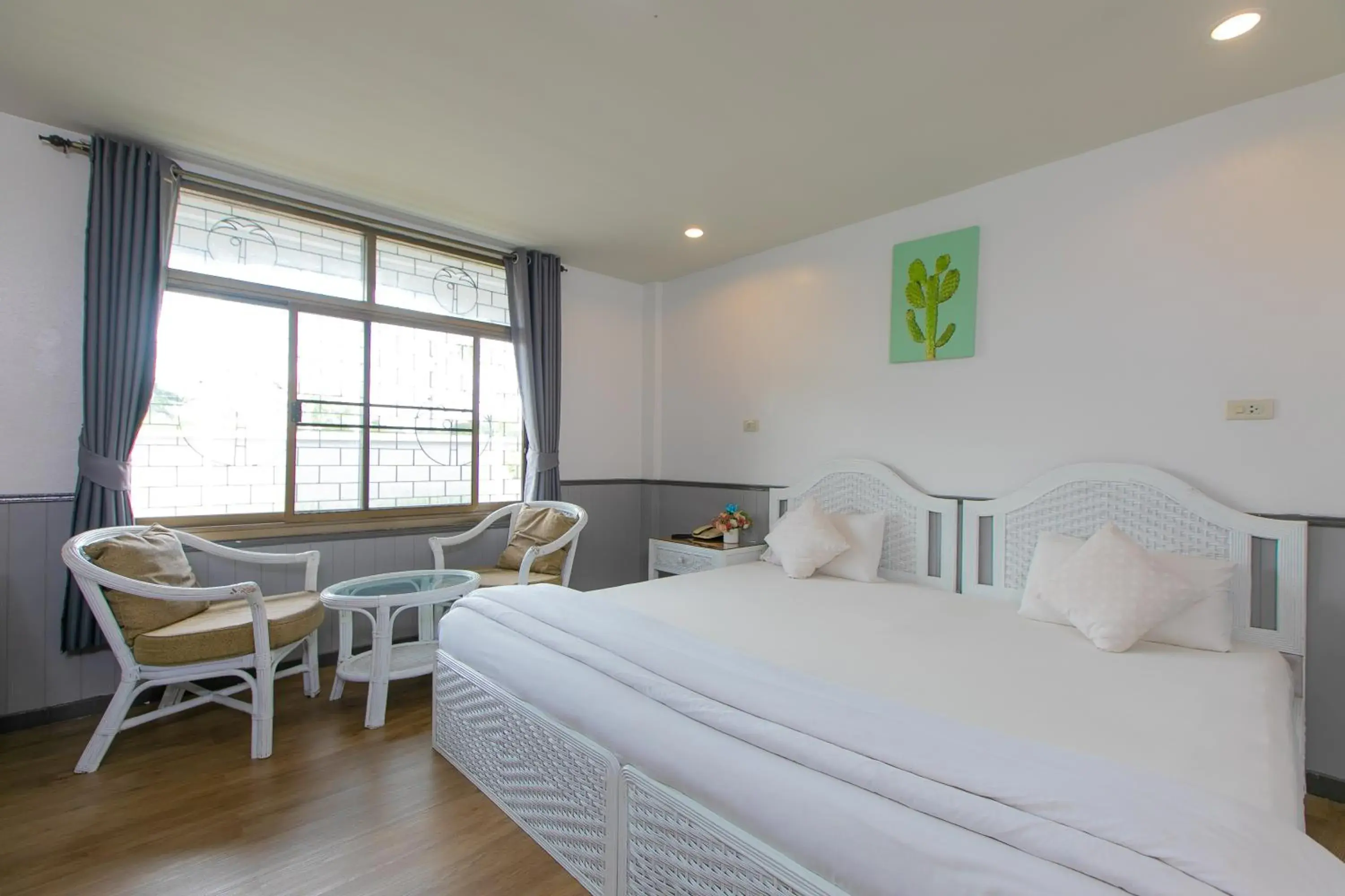 Bedroom, Bed in The Mercy Hotel Bedroom, Bed in The Mercy Hotel