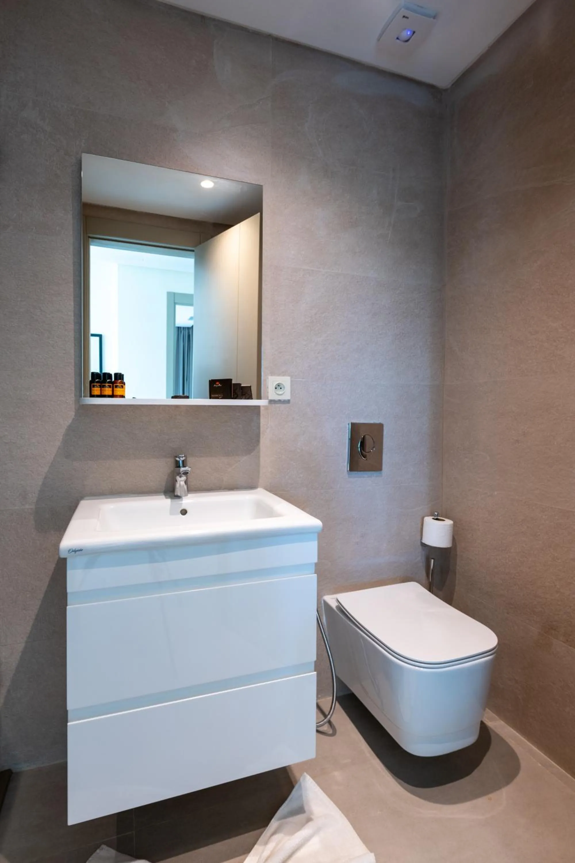 Toilet in Le Tanger Résidence Hôtelière