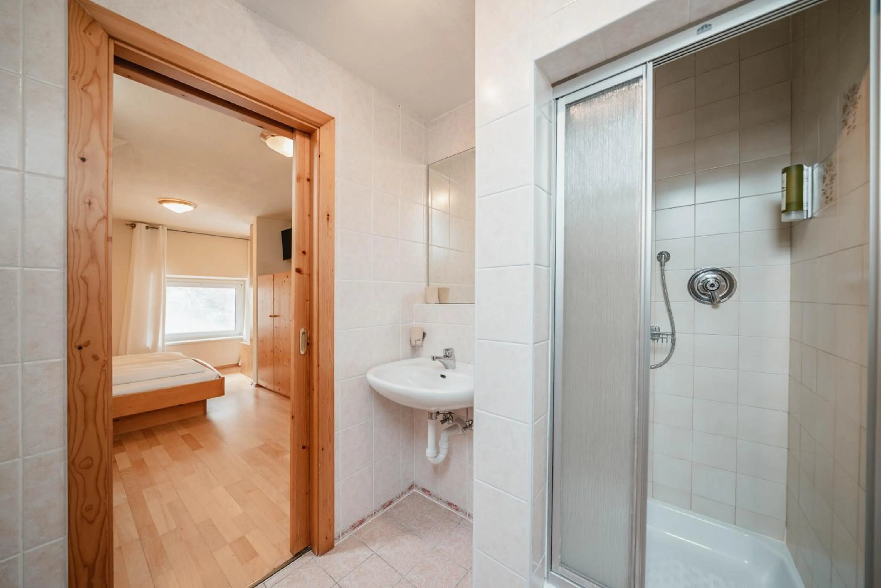 Bathroom in Golfhotel Sonne