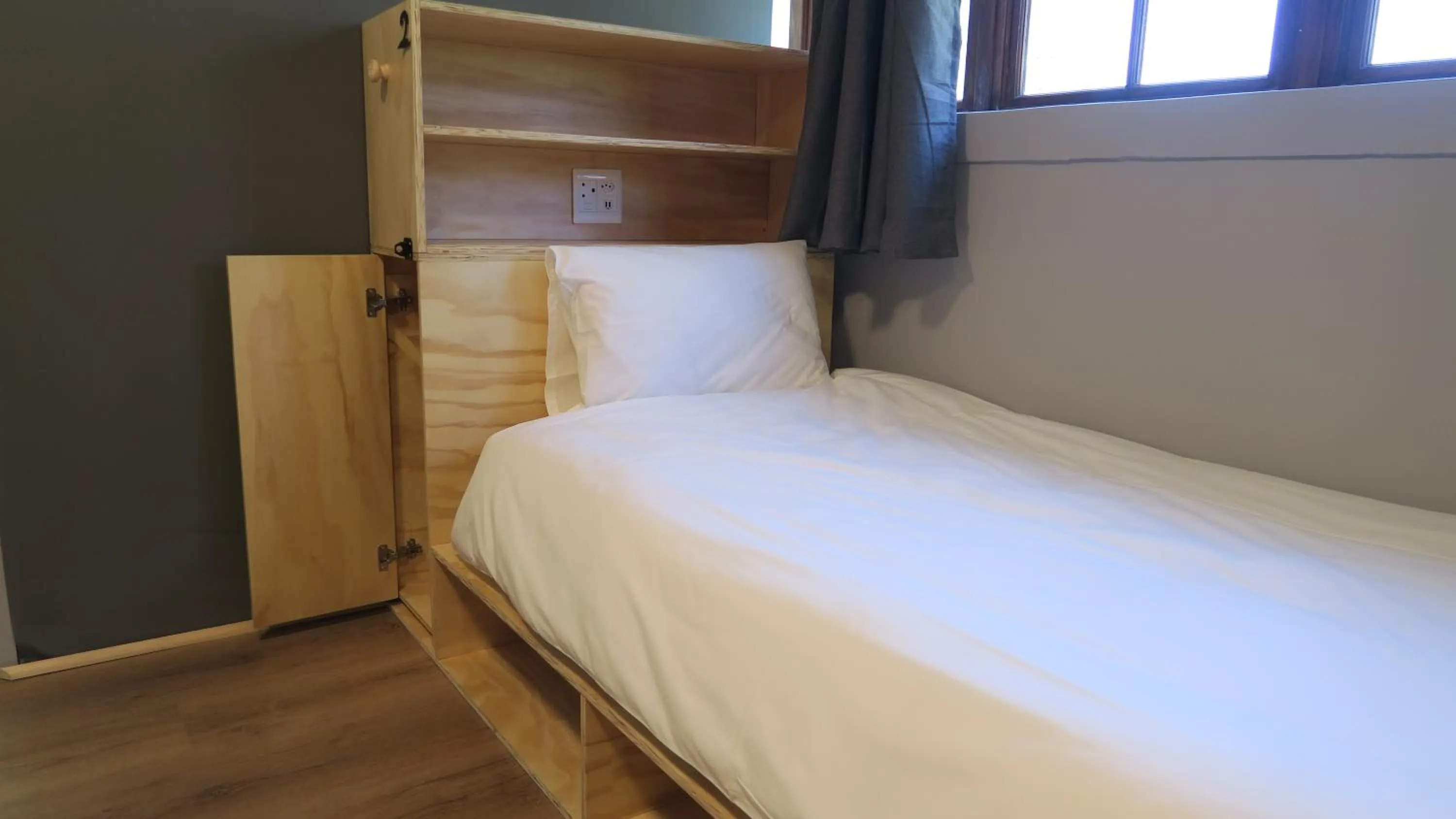 Bed in Atlantic Point Backpackers