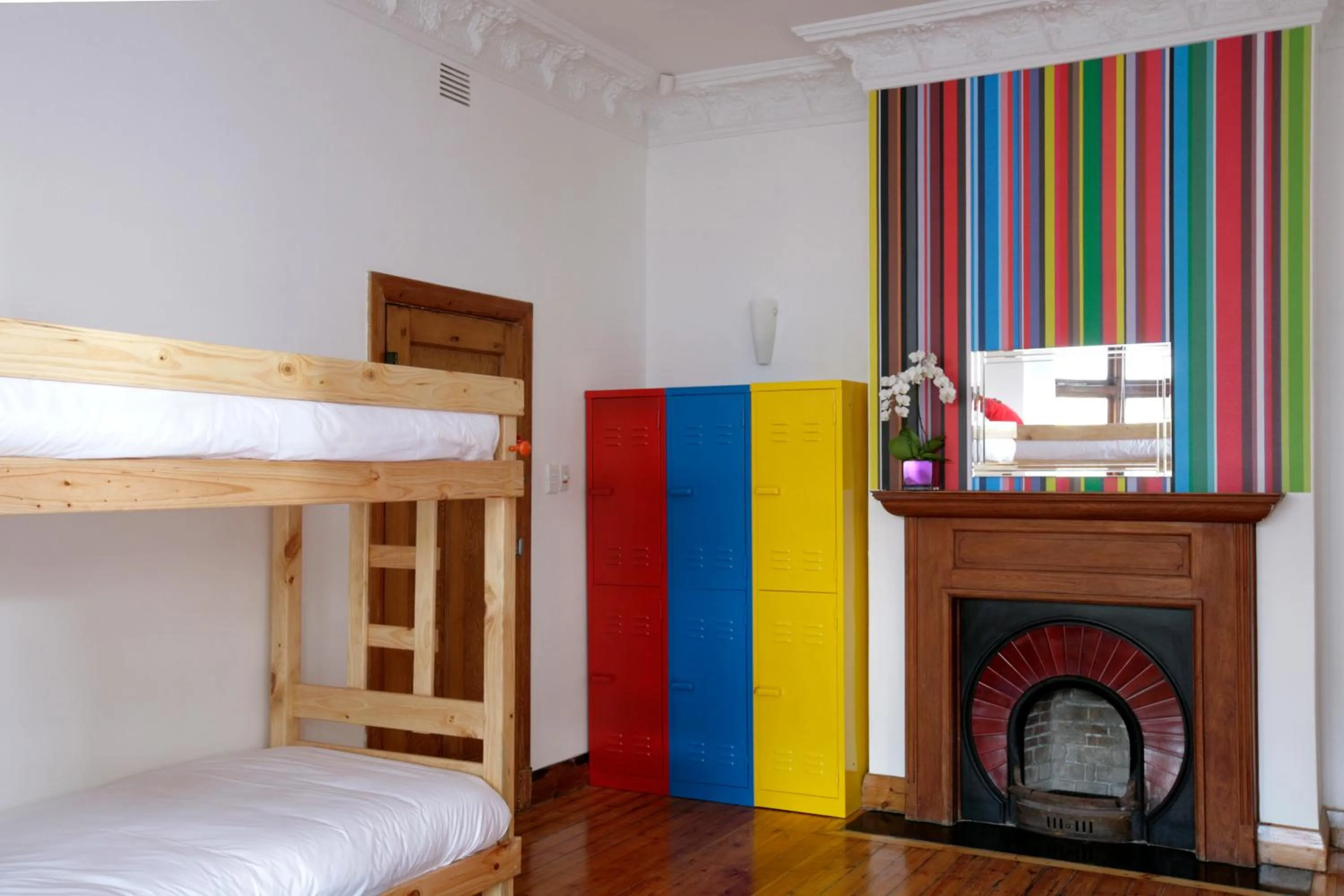 Bed, Bunk Bed in Atlantic Point Backpackers