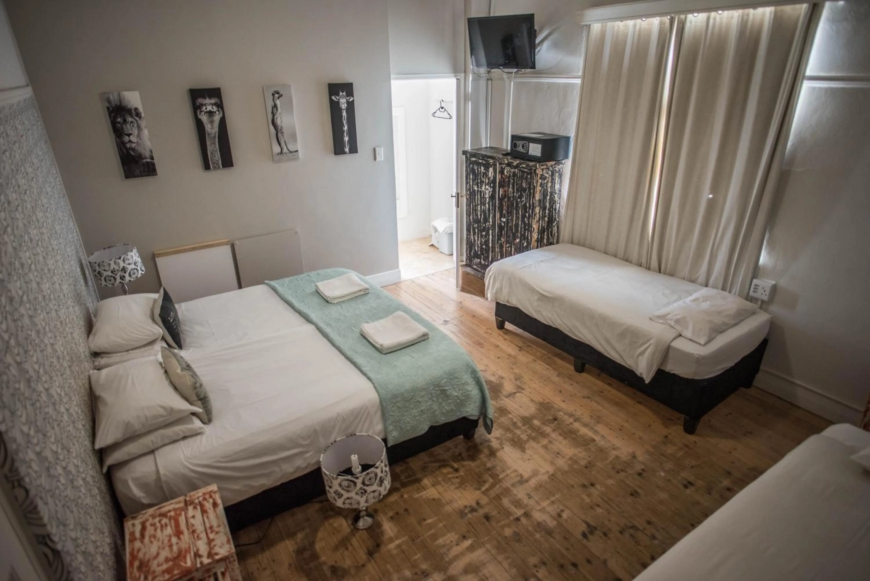 Bedroom in Atlantic Point Backpackers