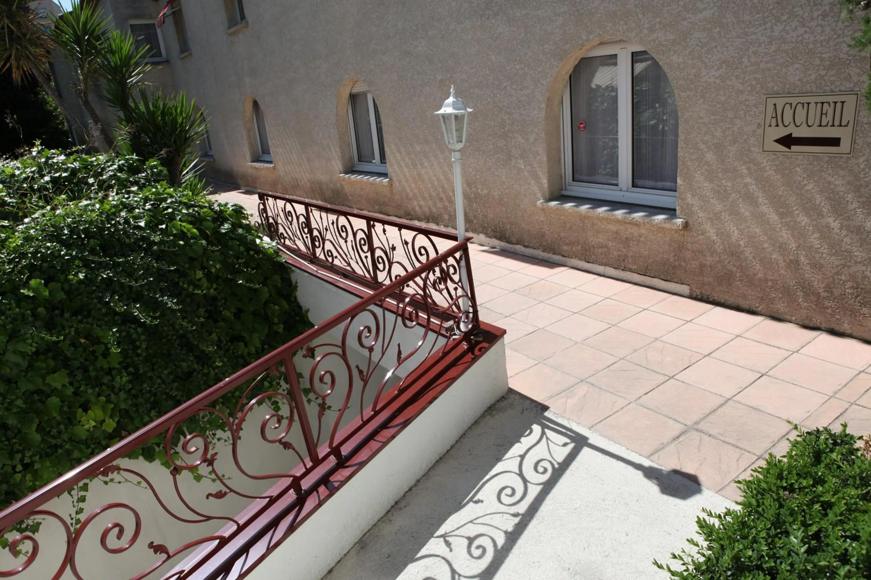 Facade/entrance in Hôtel Ulysse Montpellier Centre