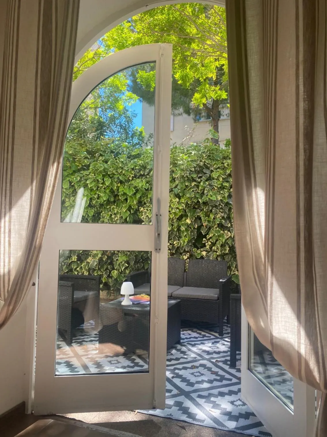 Balcony/Terrace in Hôtel Ulysse Montpellier Centre