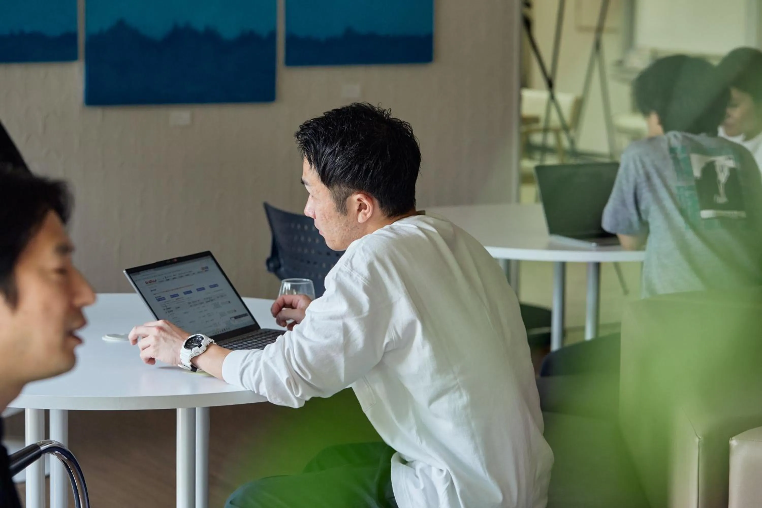 Business facilities in IKOI Villa