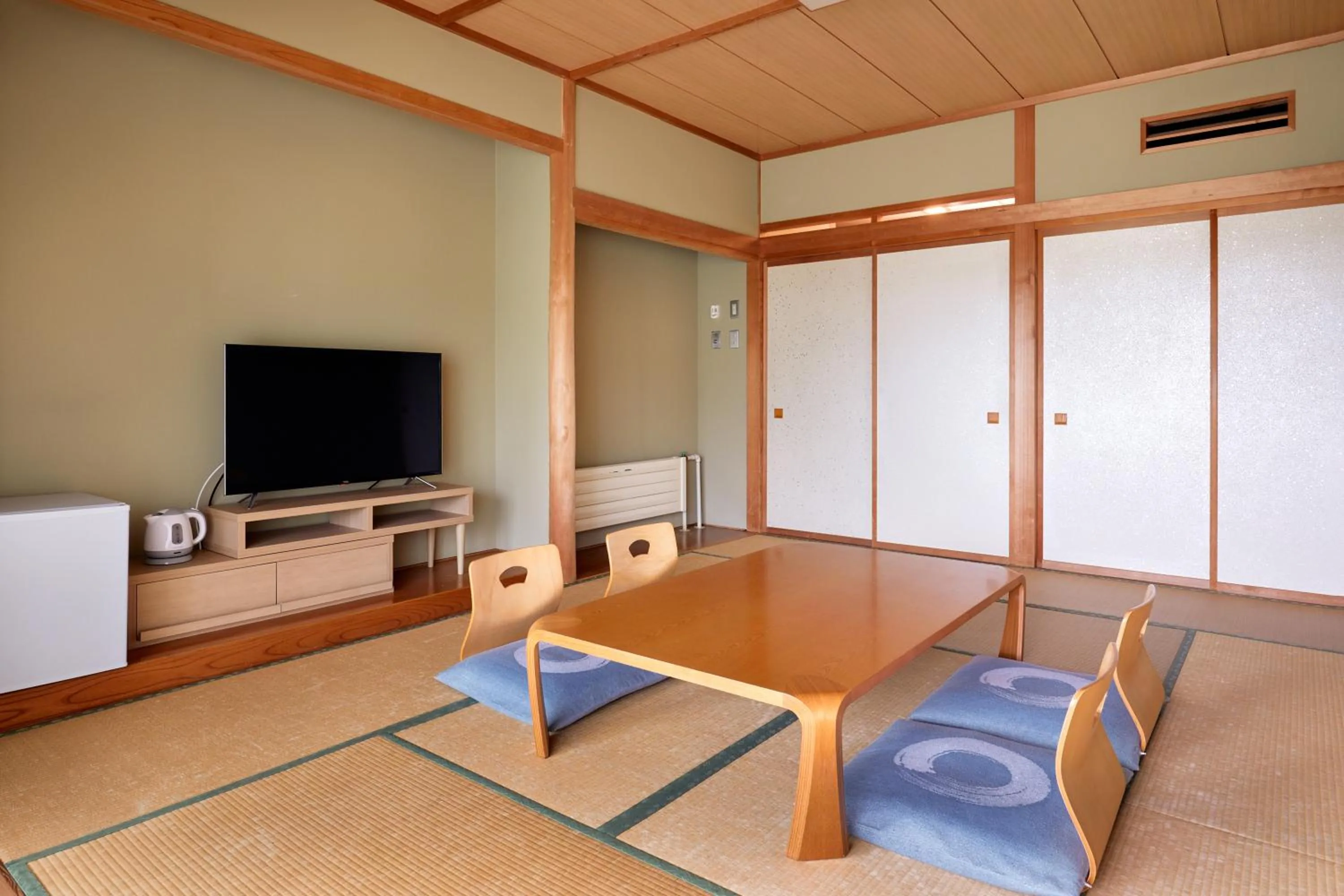 TV and multimedia in IKOI Villa