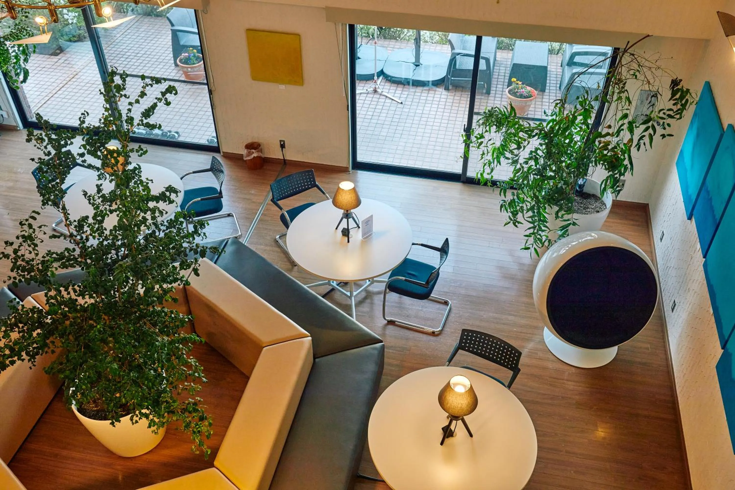 Business facilities in IKOI Villa