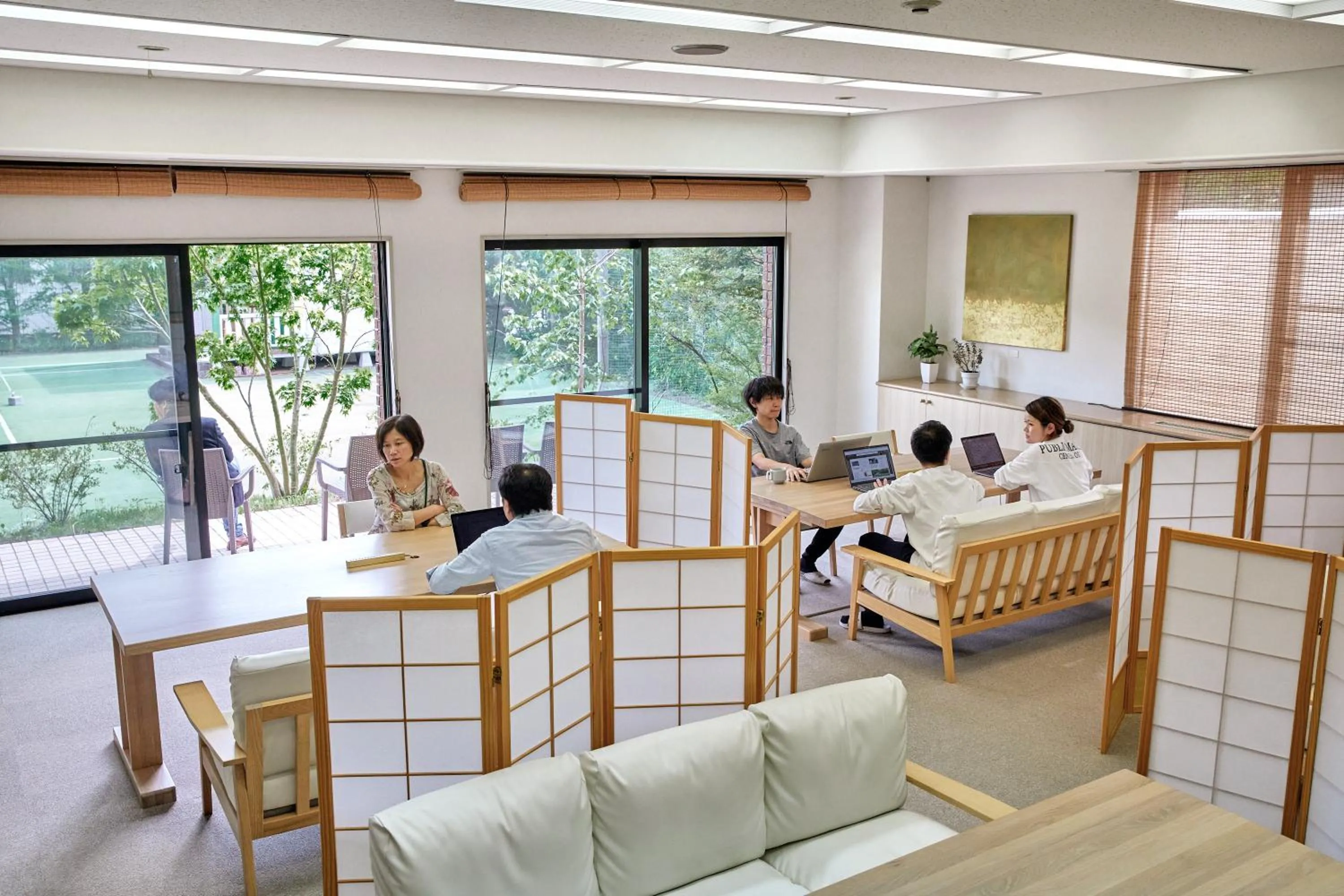 Business facilities in IKOI Villa