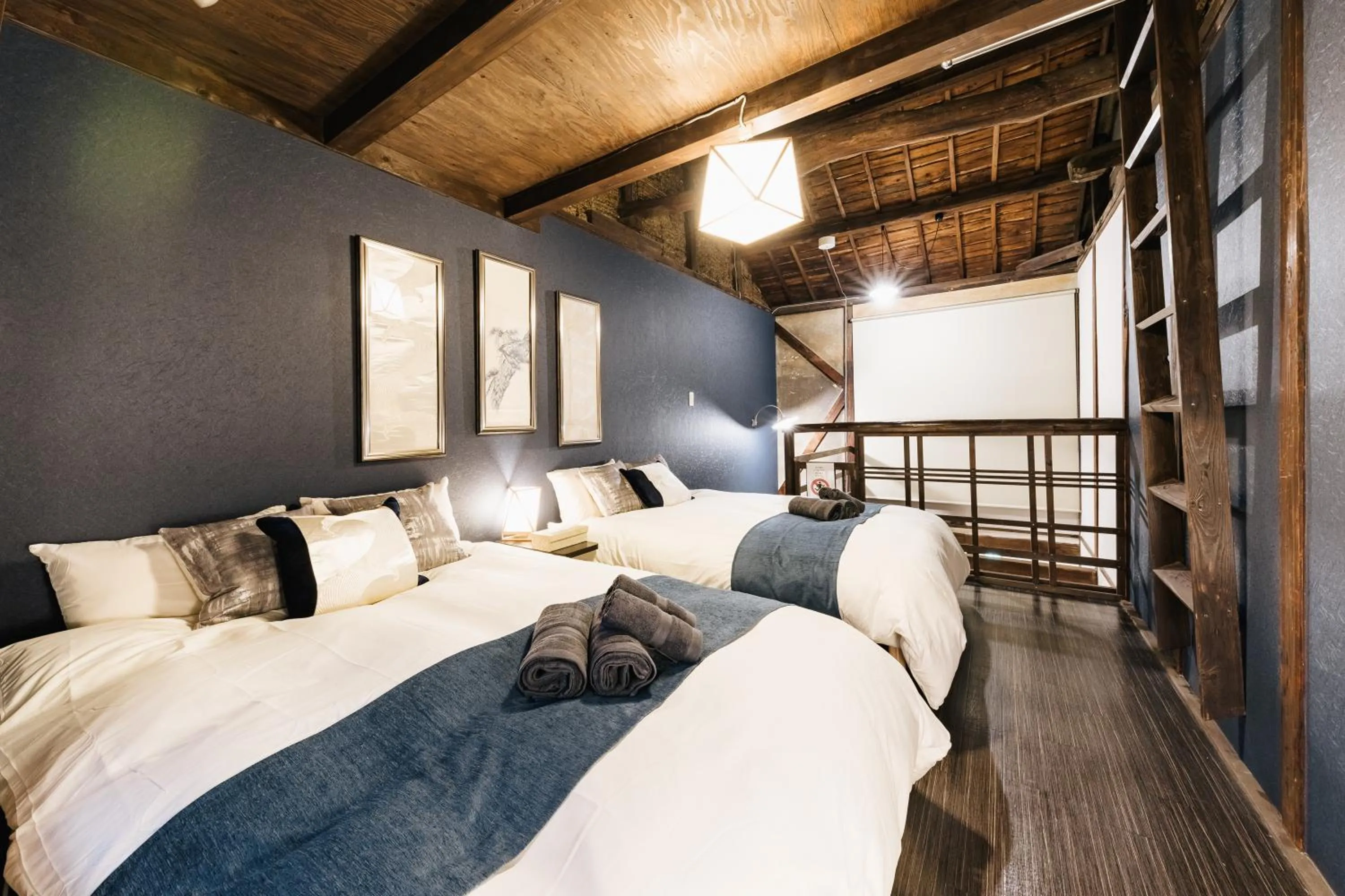 Bed in Prestige Suites Osaka Teradacho