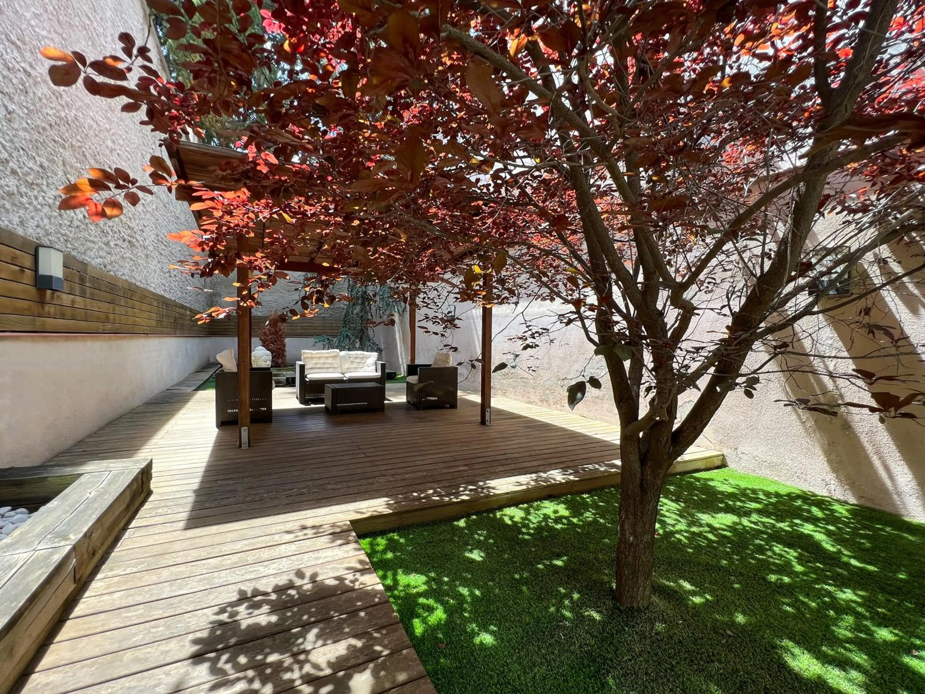 Patio in Home to Home Barcelona