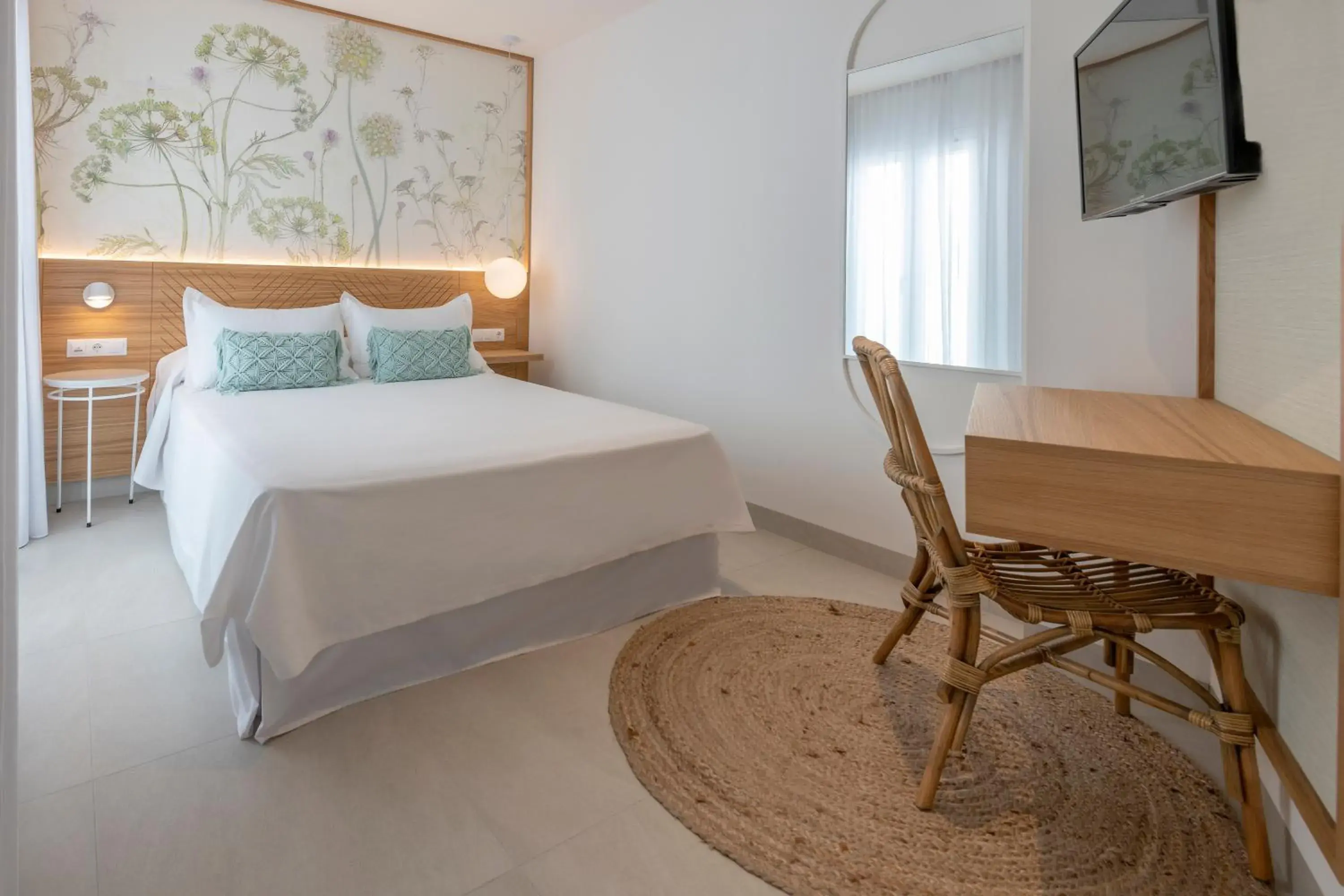 Photo of the whole room, Bed in Alzocaire Hostal Boutique Photo of the whole room, Bed in Alzocaire Hostal Boutique