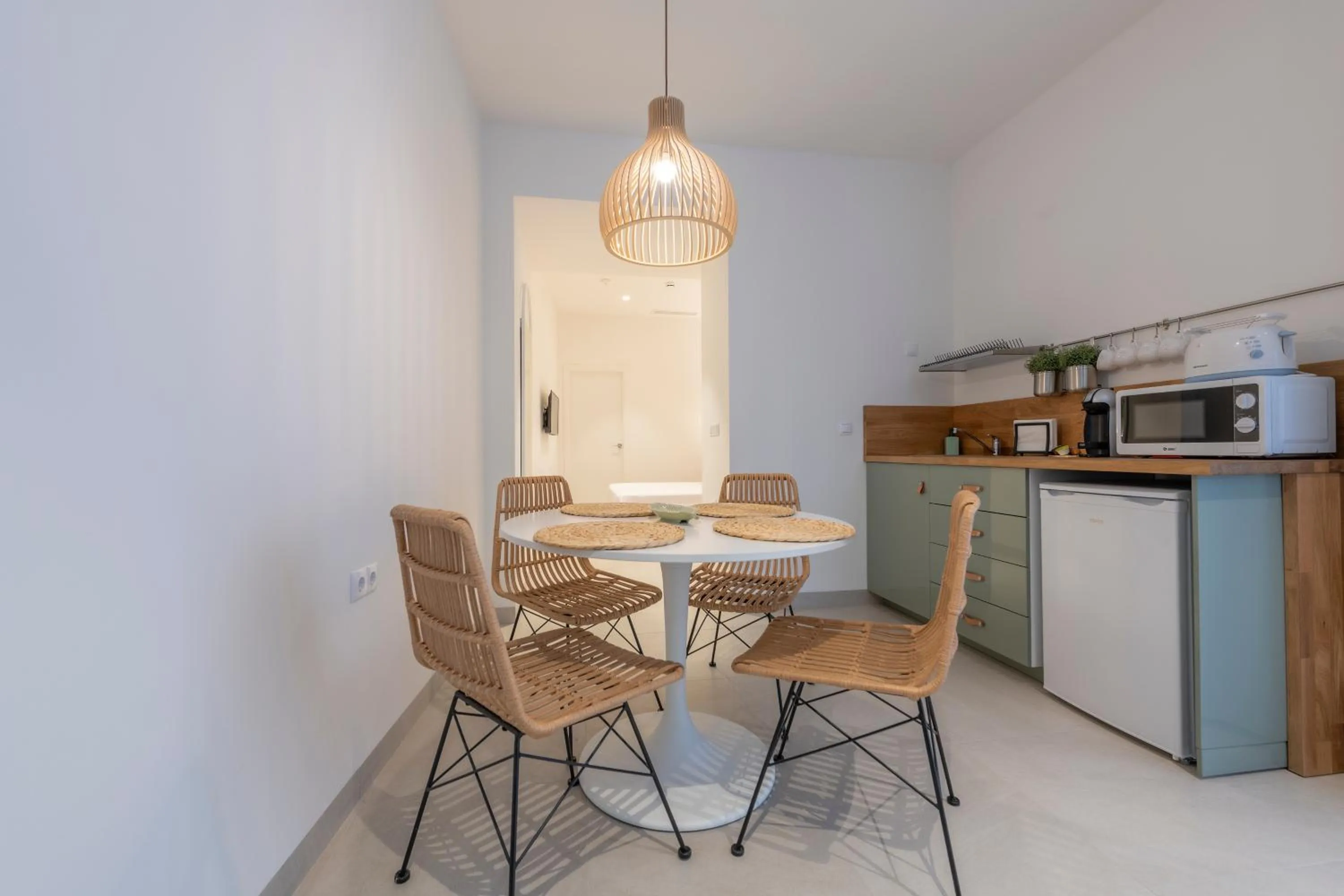 Kitchen or kitchenette in Alzocaire Hostal Boutique