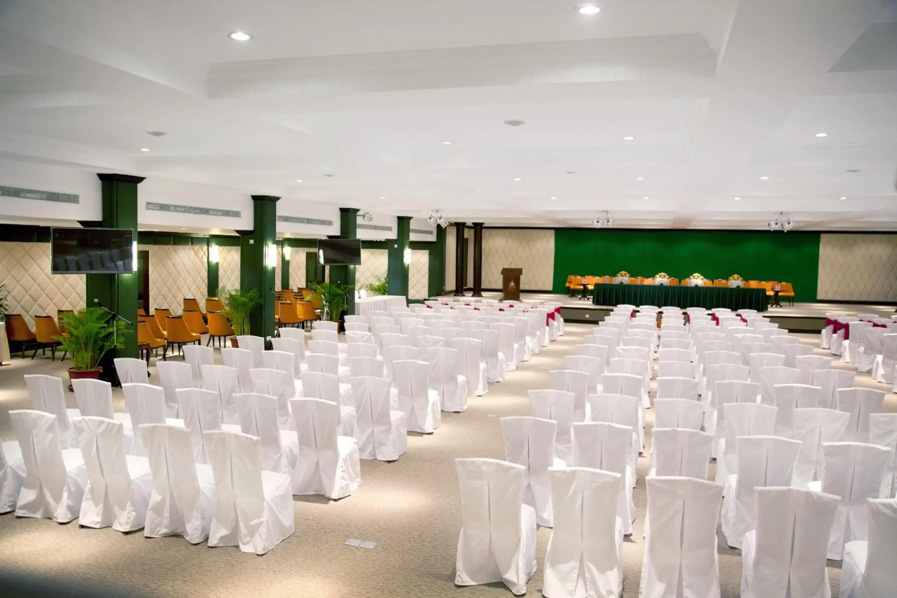 Business facilities, Banquet Facilities in Sokhalay Angkor Inn