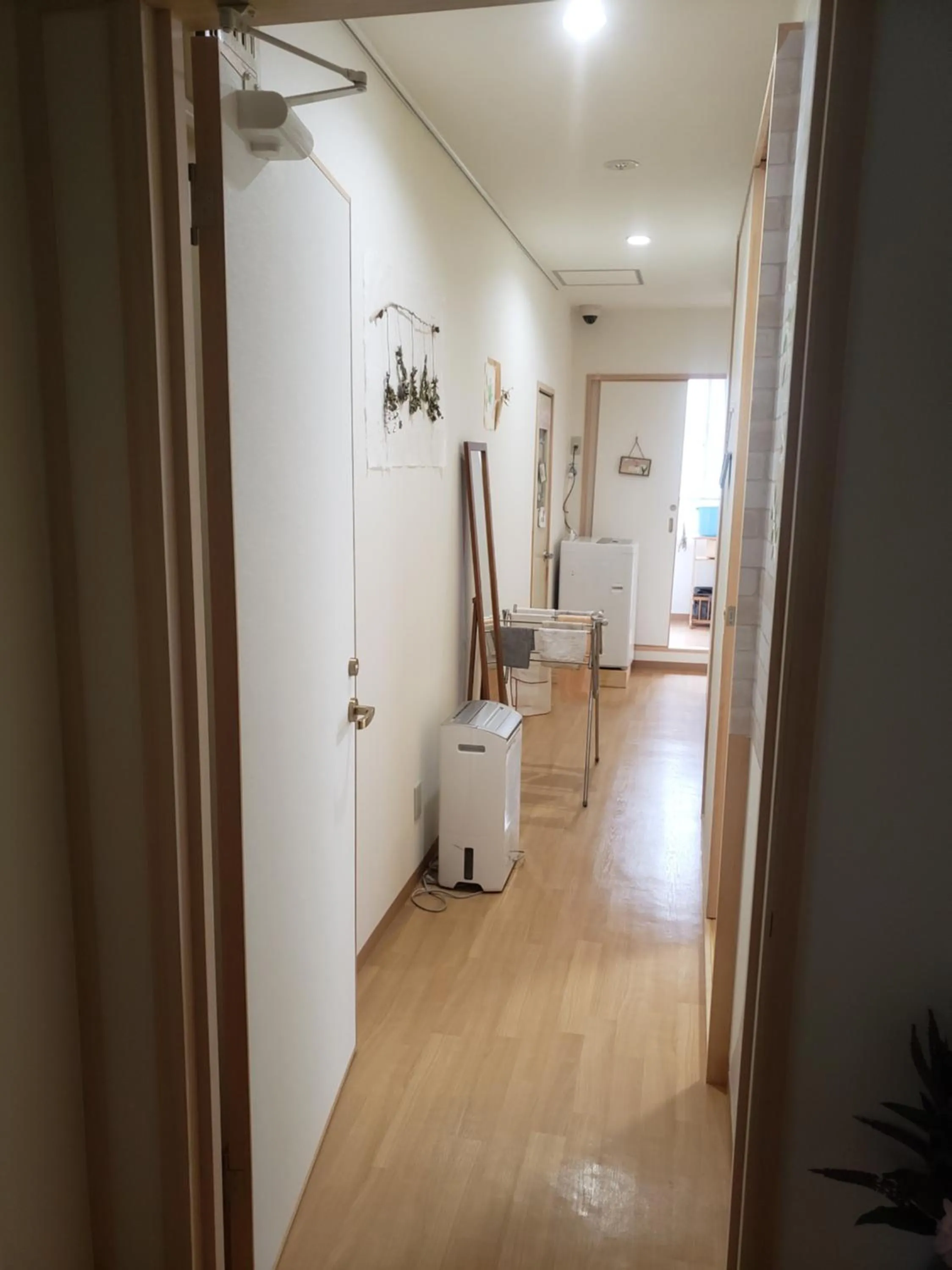 Decorative detail in GardenRoom bnb Yumyum