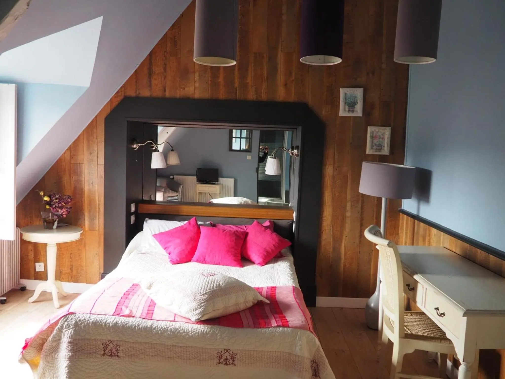 Photo of the whole room in Chambres d'Hôtes Fleur de Sel