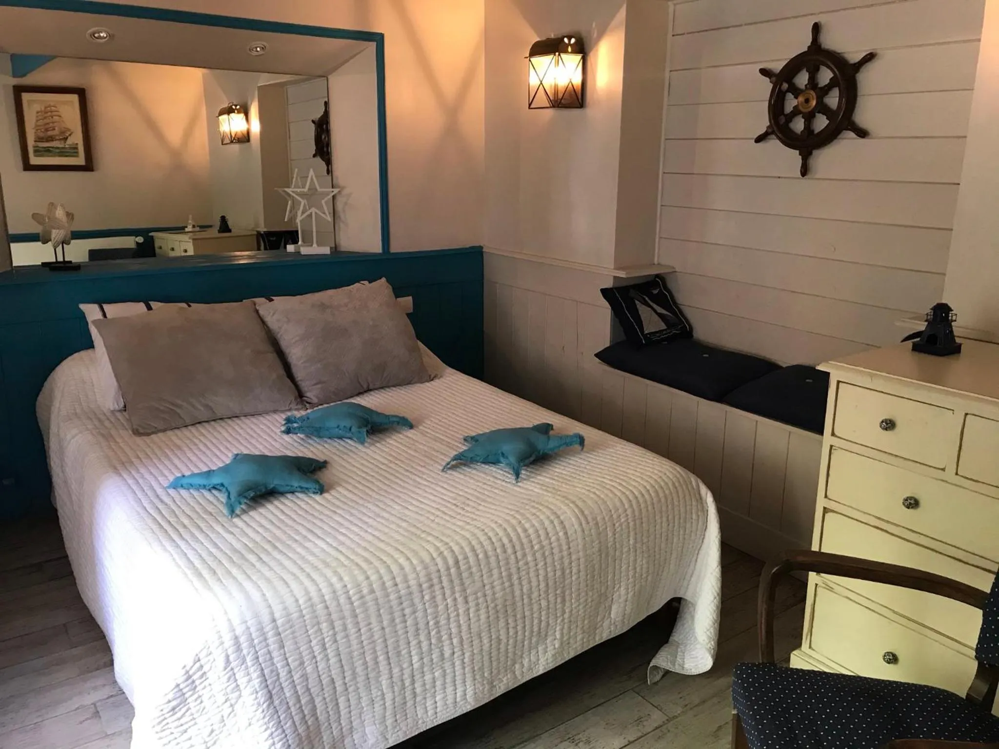 Photo of the whole room in Chambres d'Hôtes Fleur de Sel