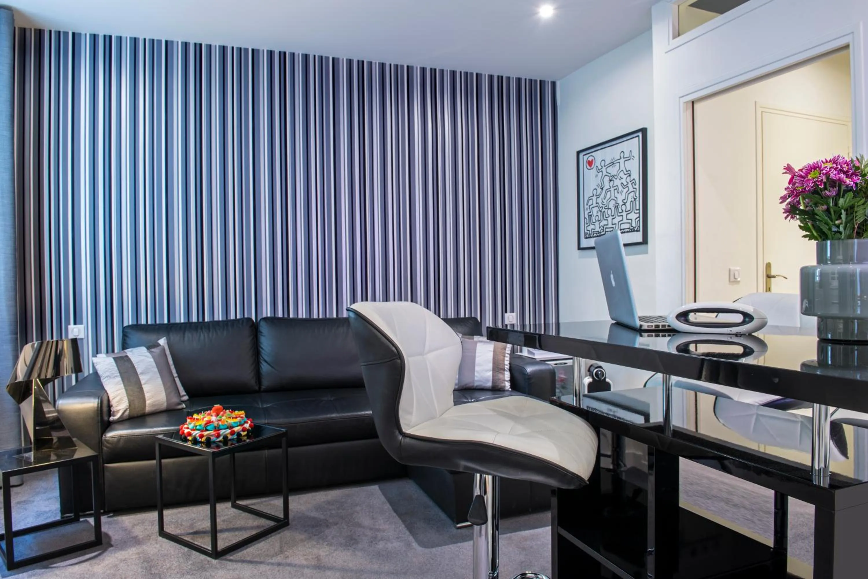 Seating area in Hôtel Villa Bohème