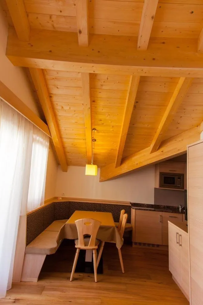 Day in Residence Armonia