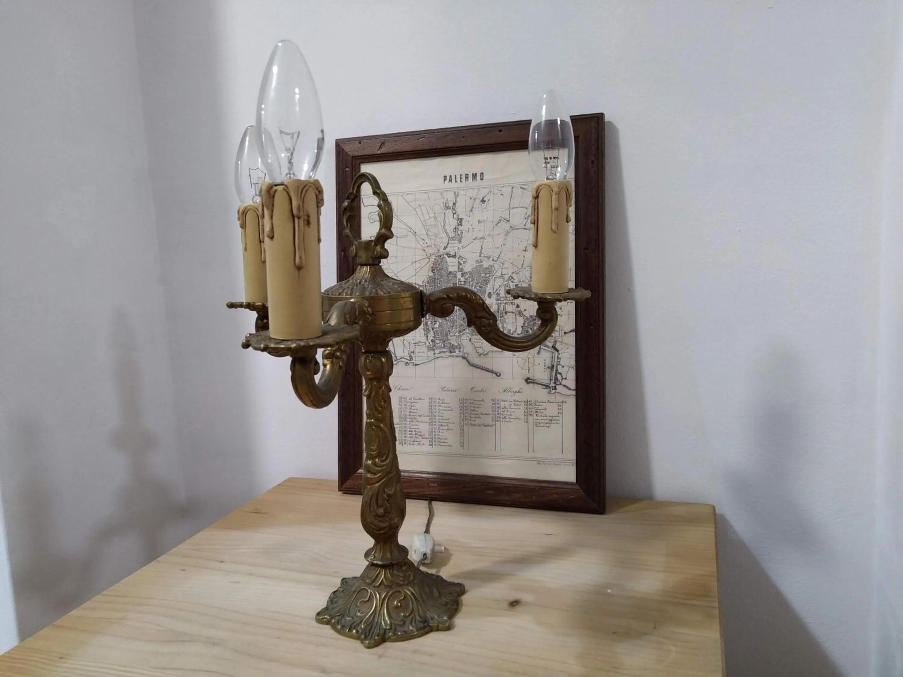 Decorative detail in Genio del Porto - Mabbonath